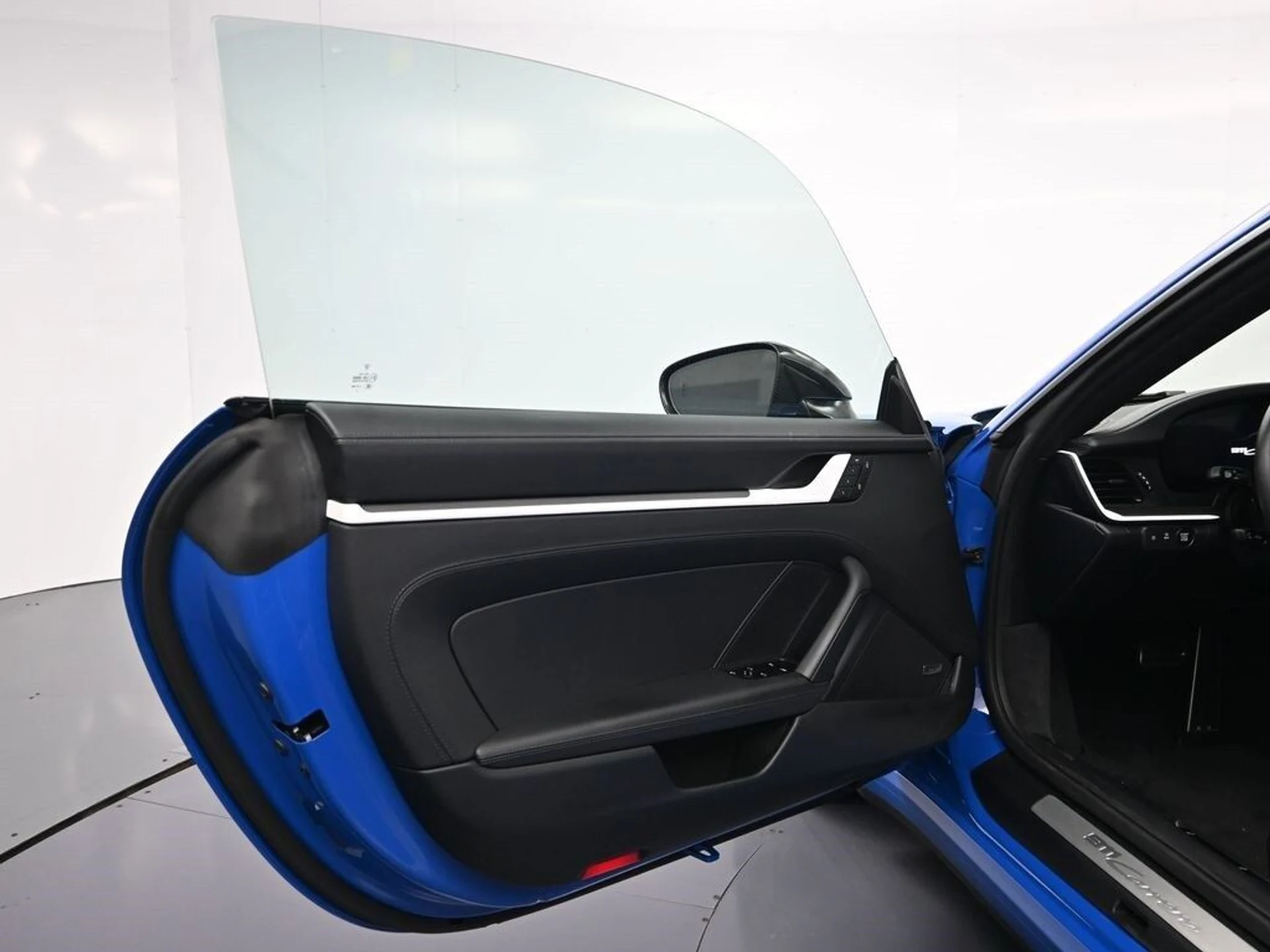 mph013_2658106106_8bd510c447f7ad99b85ba84e29db2d3bx_3615aa70ec