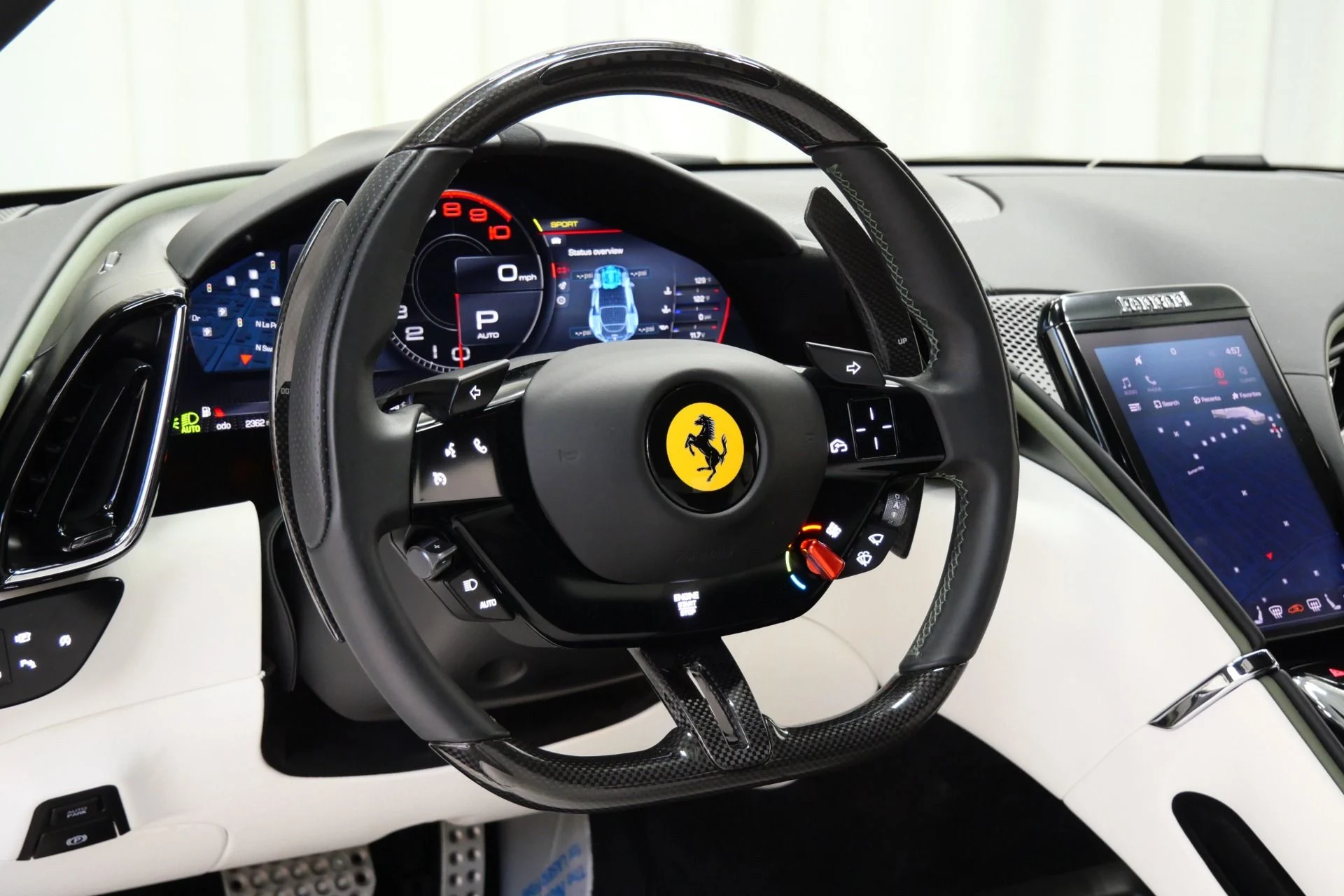 mph013_2659067566_Used_2024_Ferrari_Roma_1755879459_c03b4e48e9