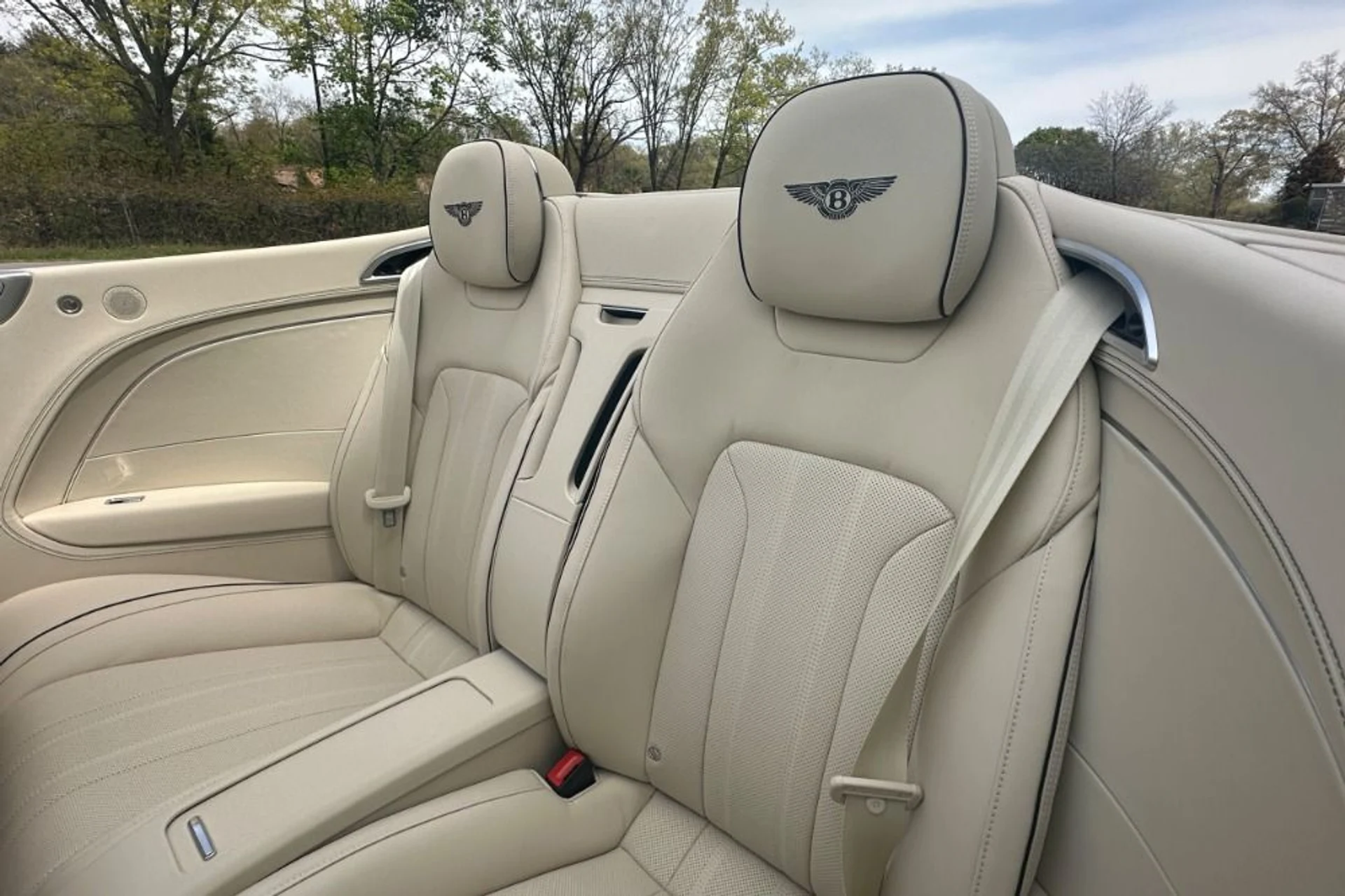 mph013_2660418332_New_2026_Bentley_Continental_GT_1777983535_3b9e4c04f3
