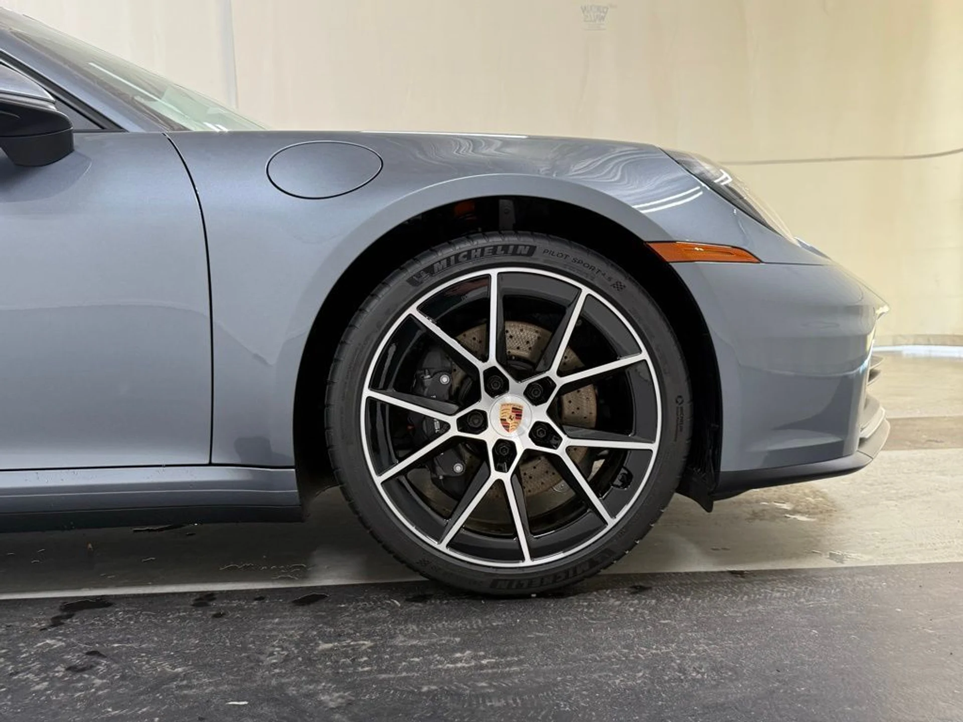 mph013_2664064046_5505d9d83168616930f36d240fbb6a4ax_d151da9a03