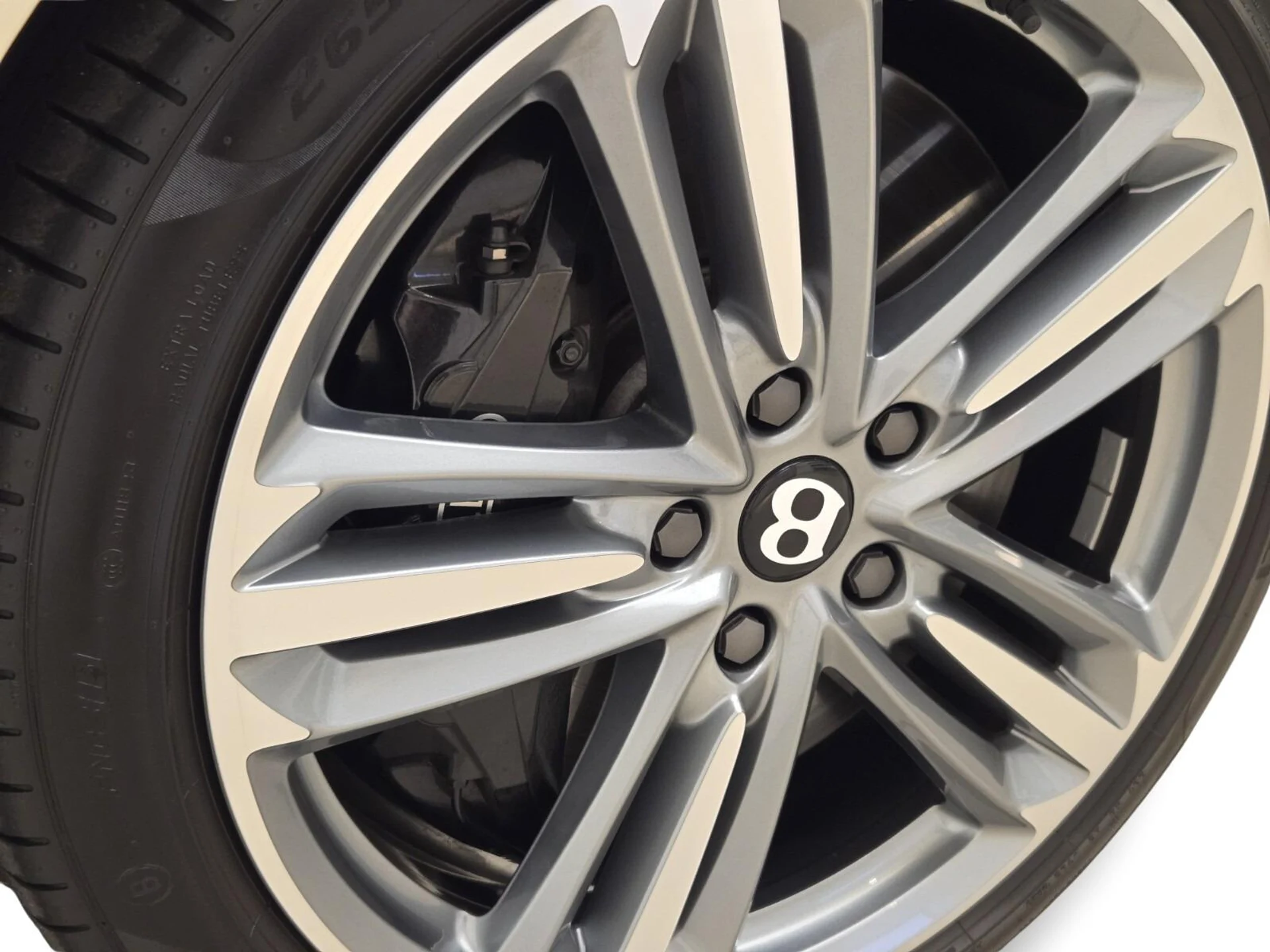 mph013_2668300645_Used_2023_Bentley_Continental_GTC_V8_1761030100_8574486867