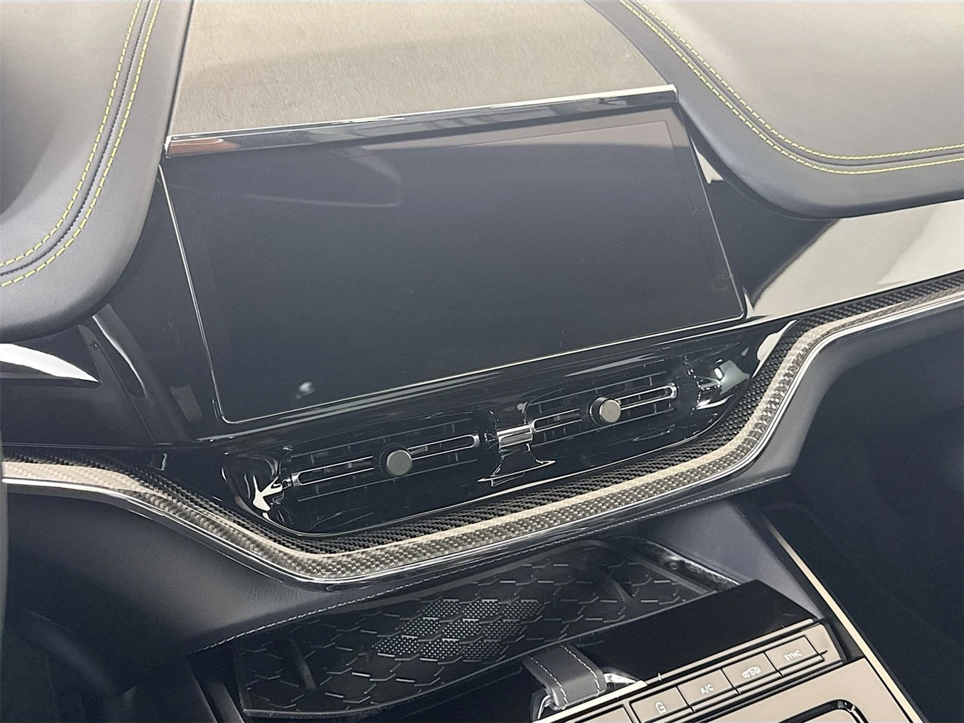 mph013_2673142445_aae9adddf310cb05288a7b0bd20111cdx_e802b6c0ea