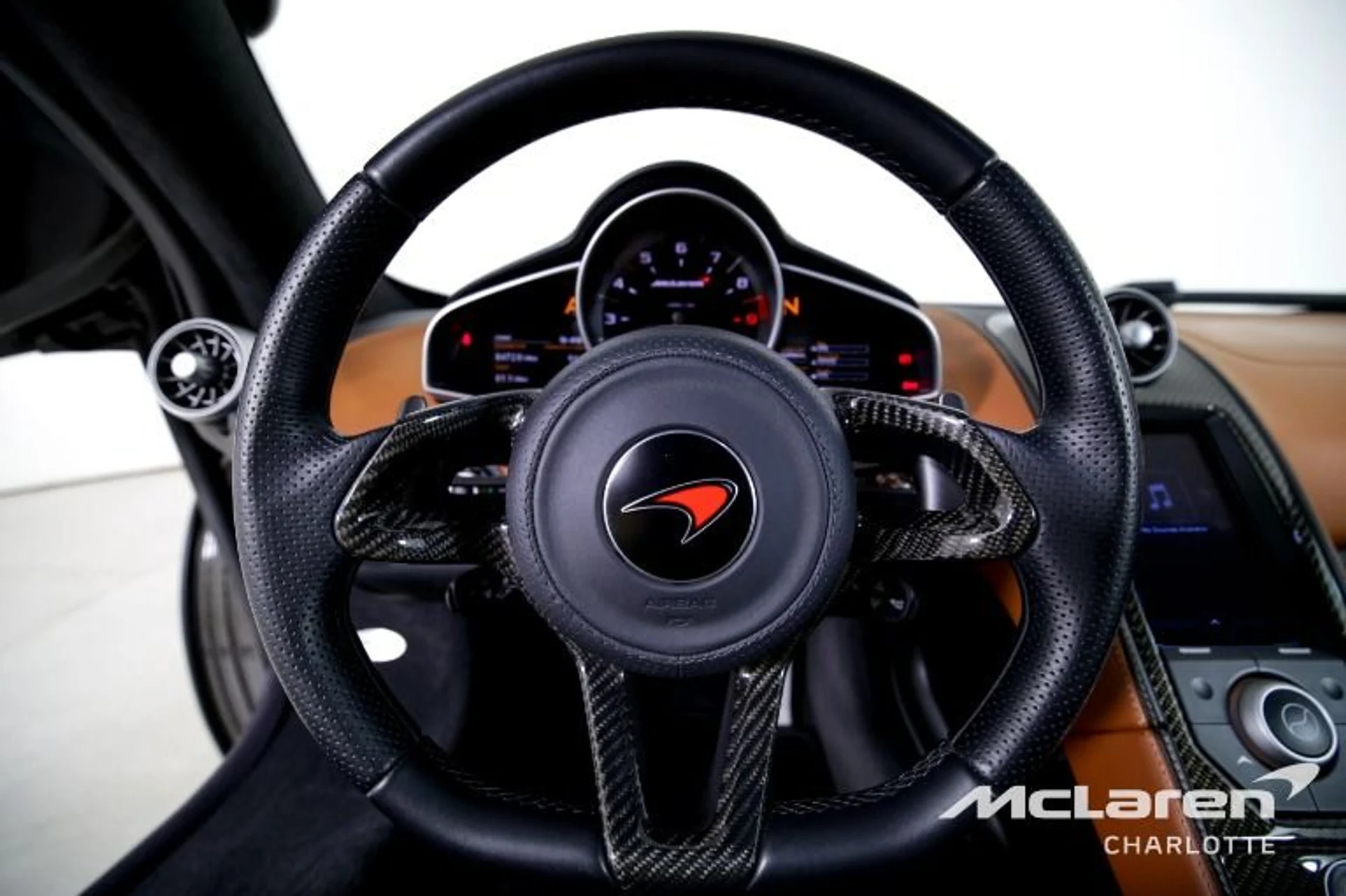 mph013_2674628828_Used_2012_Mc_Laren_MP_4_12_C_dcfb1b1cc0