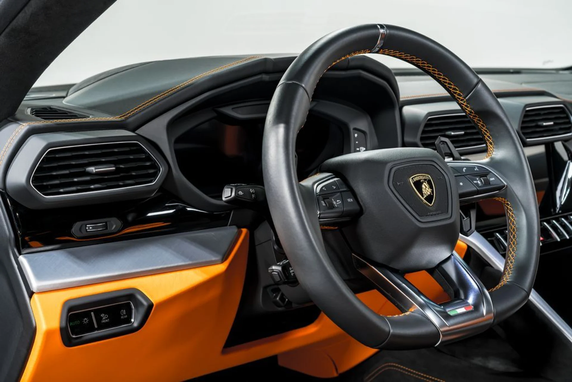 mph013_2681273364_67f2809e049879289169a5b235c77168x_39cc4da2f7