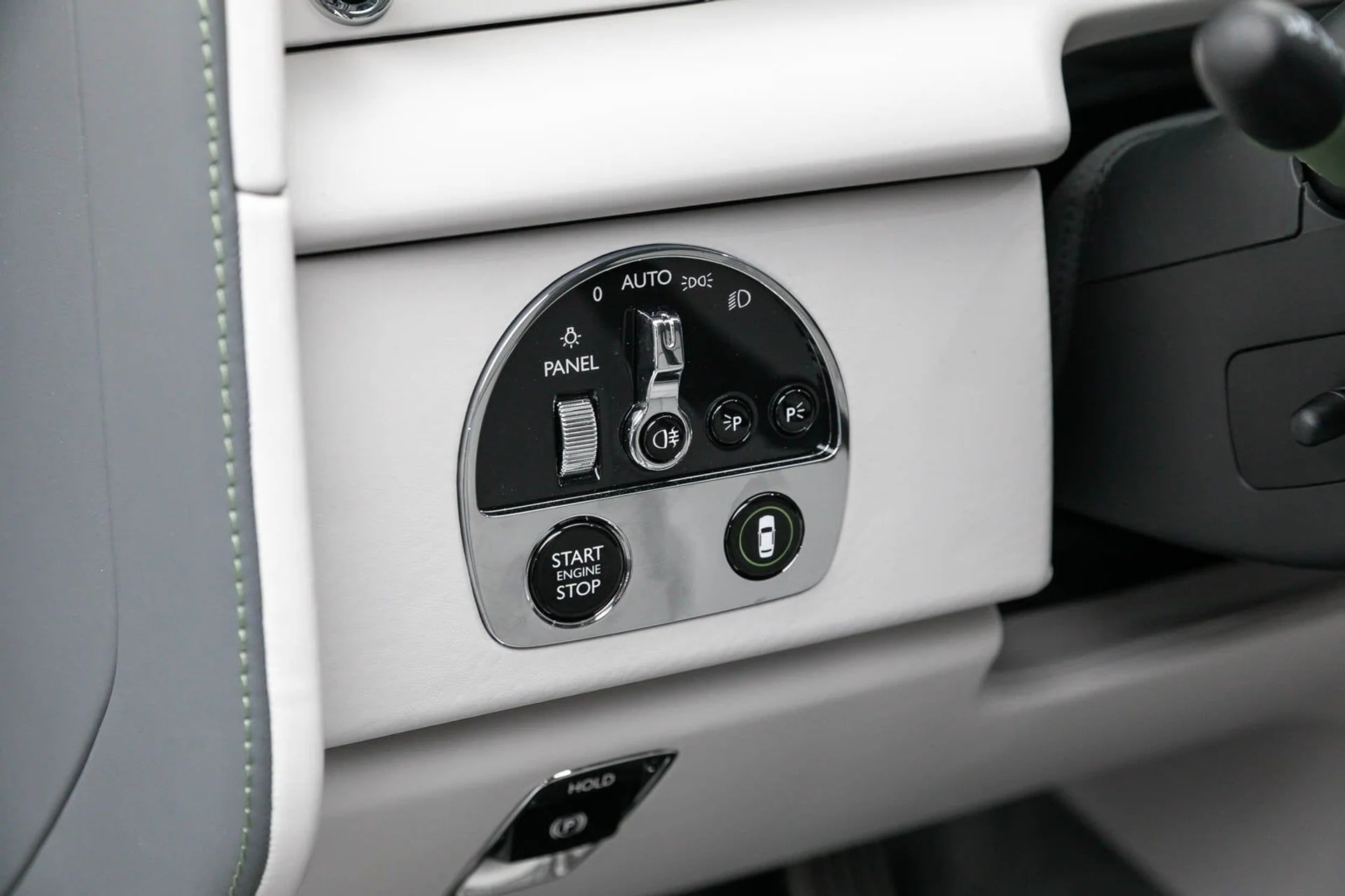 mph013_2691091227_14_8a3711e256