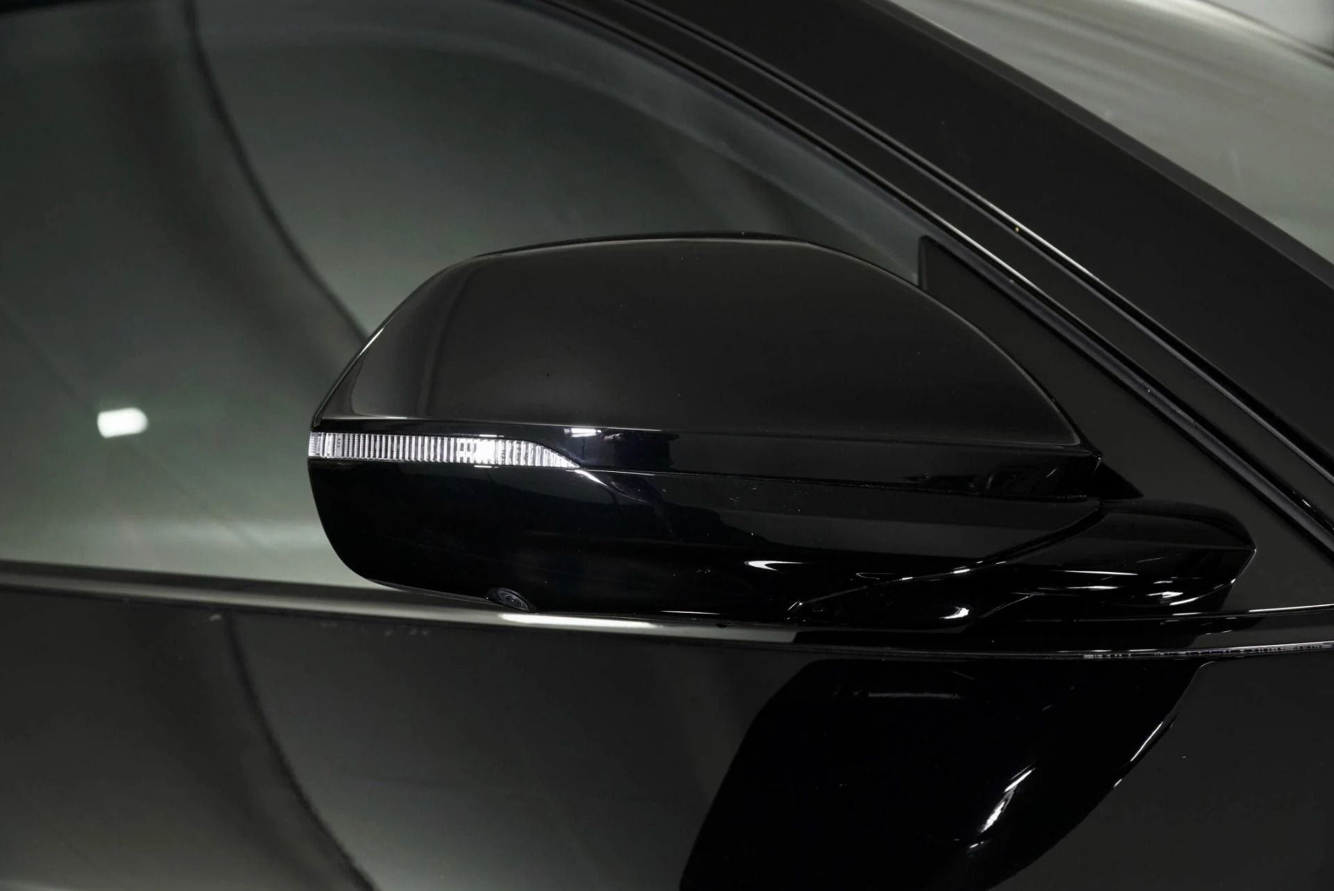 mph013_2697183622_Used_2024_Lamborghini_Urus_S_1775152944_2d47790598