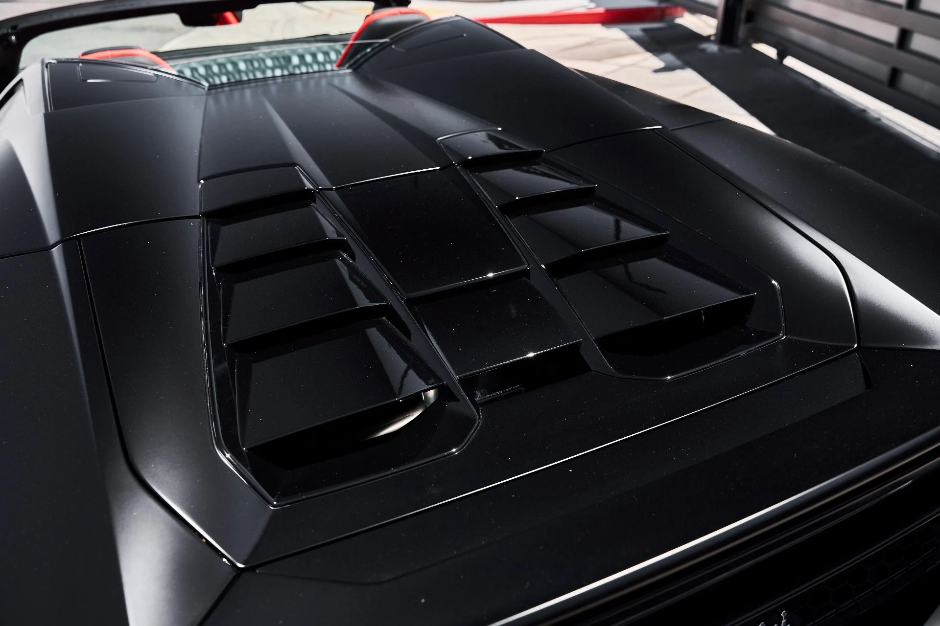 mph013_2697574235_Used_2024_Lamborghini_Huracan_EVO_Base_1778372614_0b6e77d914