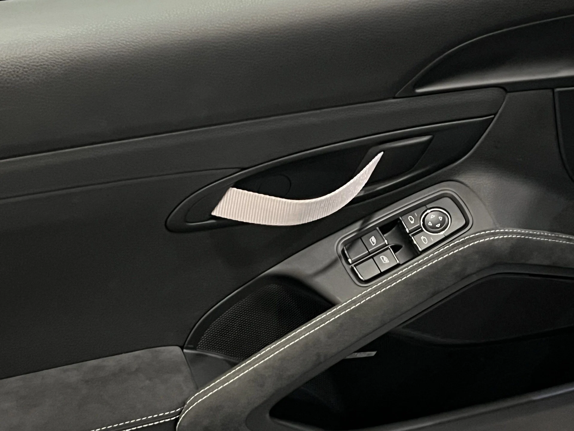 mph013_270516676_b9ddf6838a6994b4c5a56bc77153e7ebx_b59a68c87a