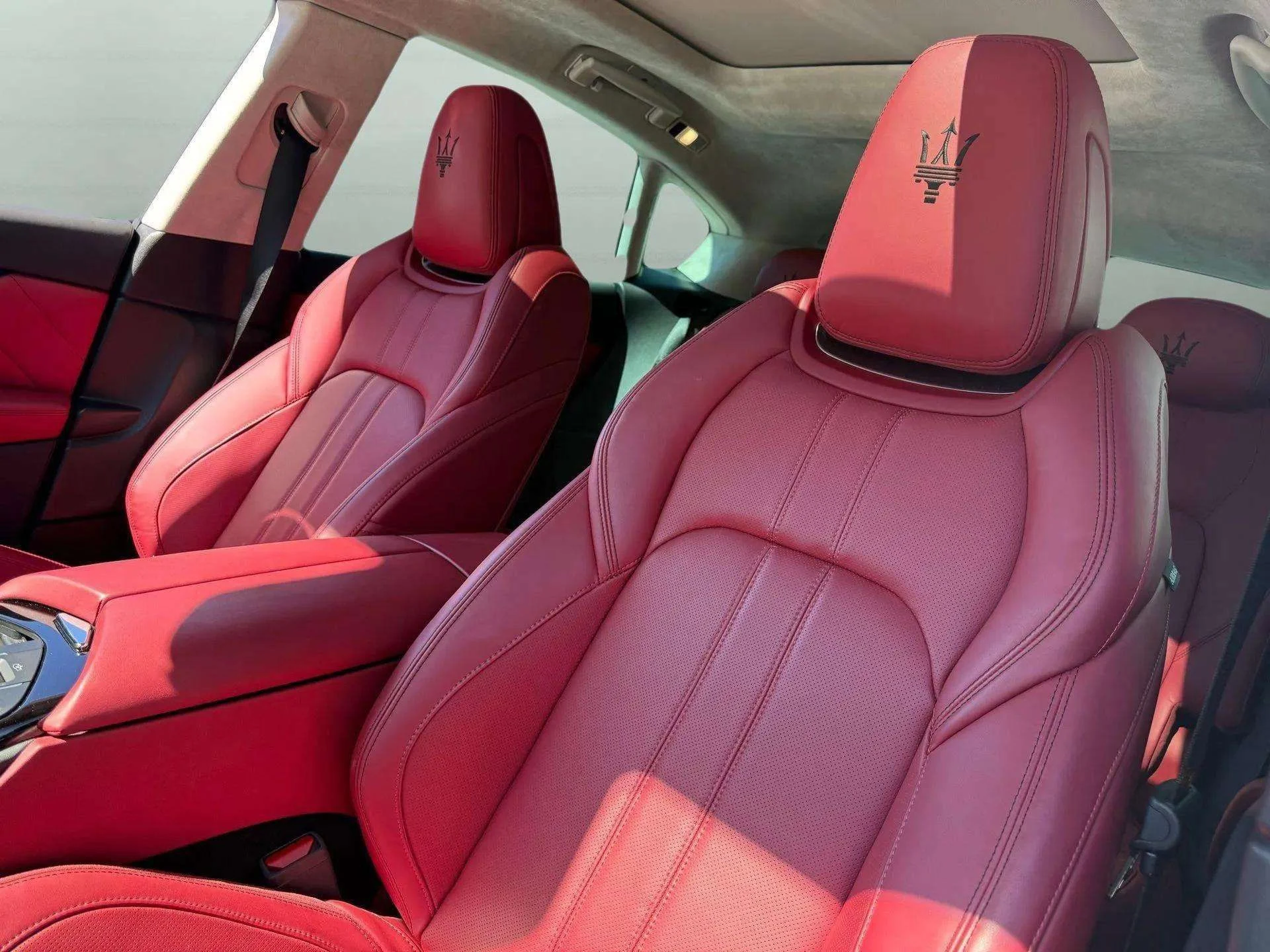 mph013_2707821578_b6bc5fe1a9474f1cbf29b524e2c07995_e5aa660525