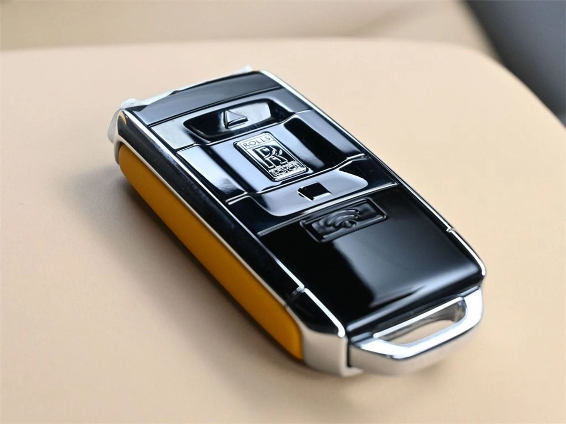 mph013_2709032495_e89e8ae9db06e2dd283d5f5d9d0b2b08x_042d53fbf6