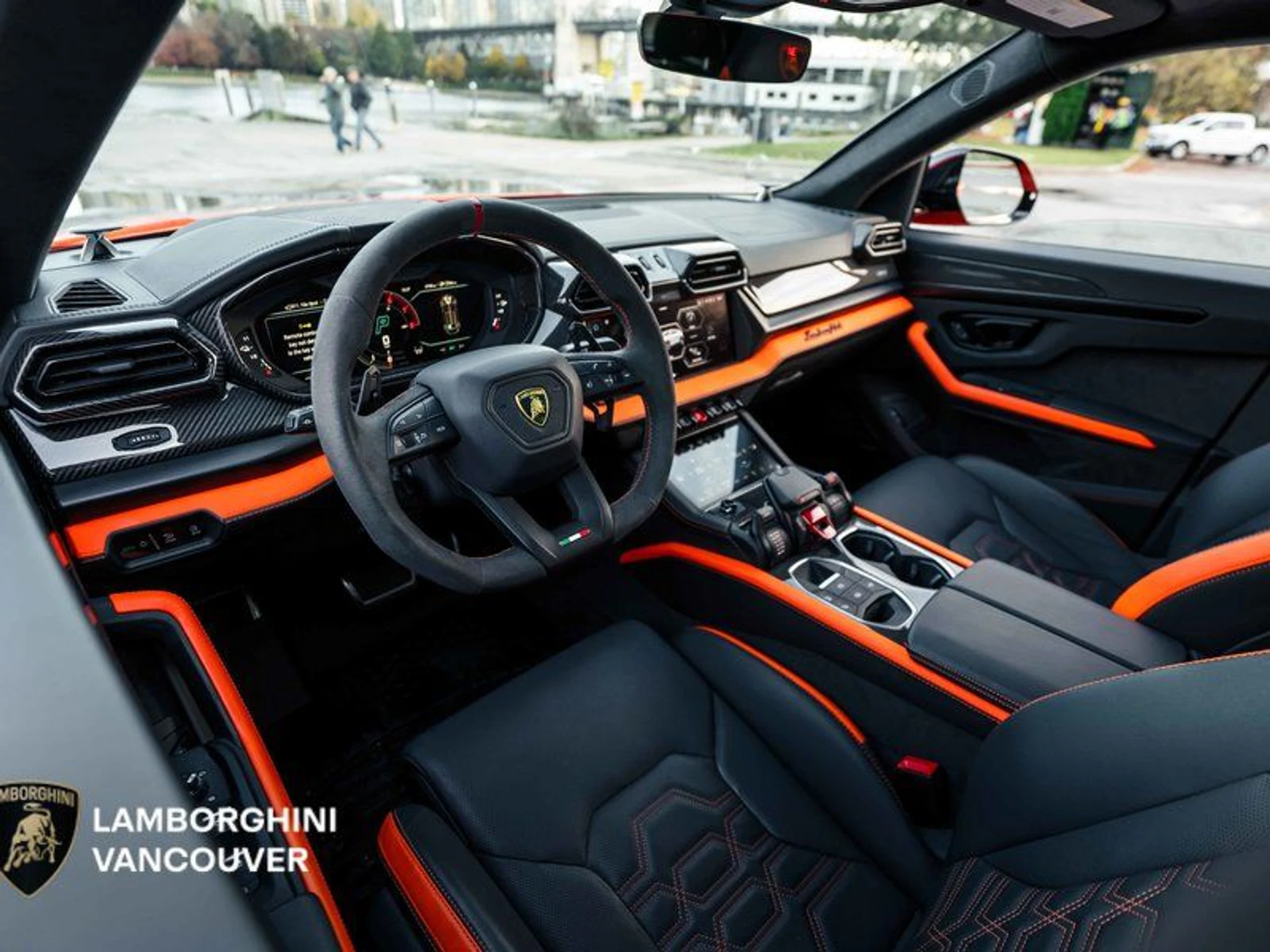 mph013_2710717971_38620862_03492_2025_lamborghini_urus_014_3d630cb569