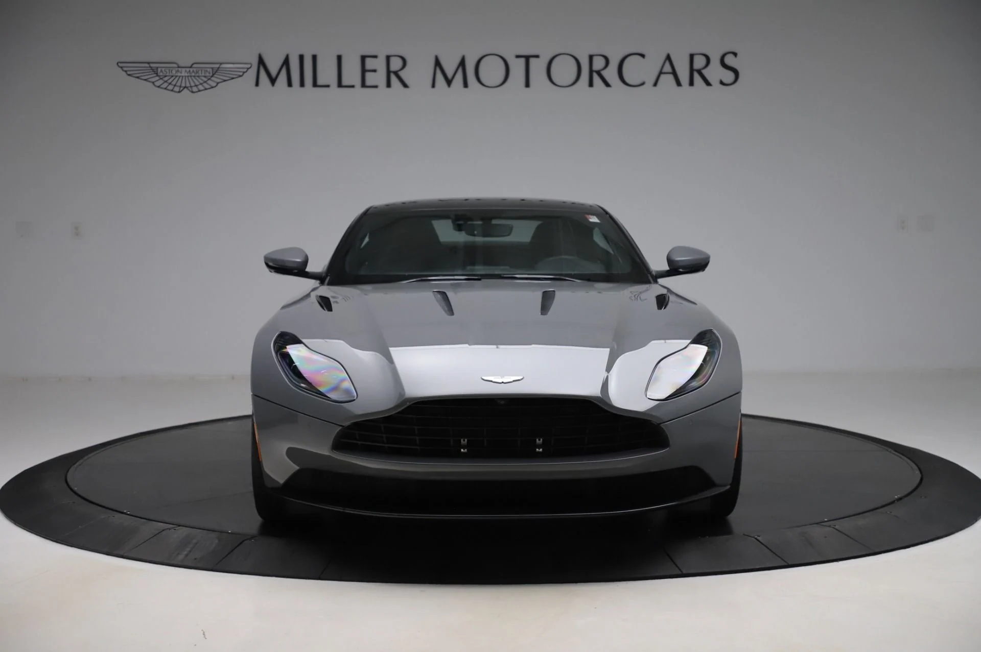 mph013_2721101225_Used_2020_Aston_Martin_DB_11_V12_AMR_Coupe_1593189969_e4cb8d0dbb