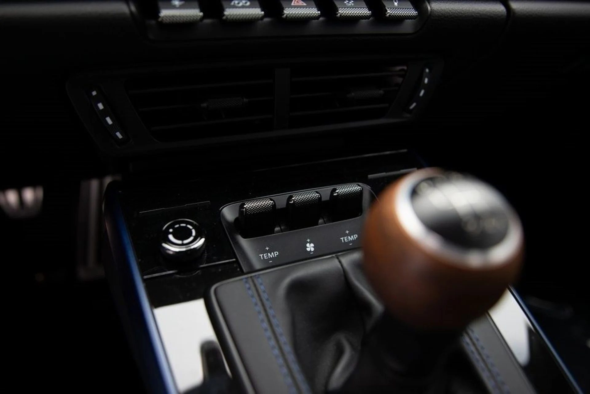 mph013_2721231831_11bc27770e74333cb448f04fa5d2bd9ex_2e7ae62e7e