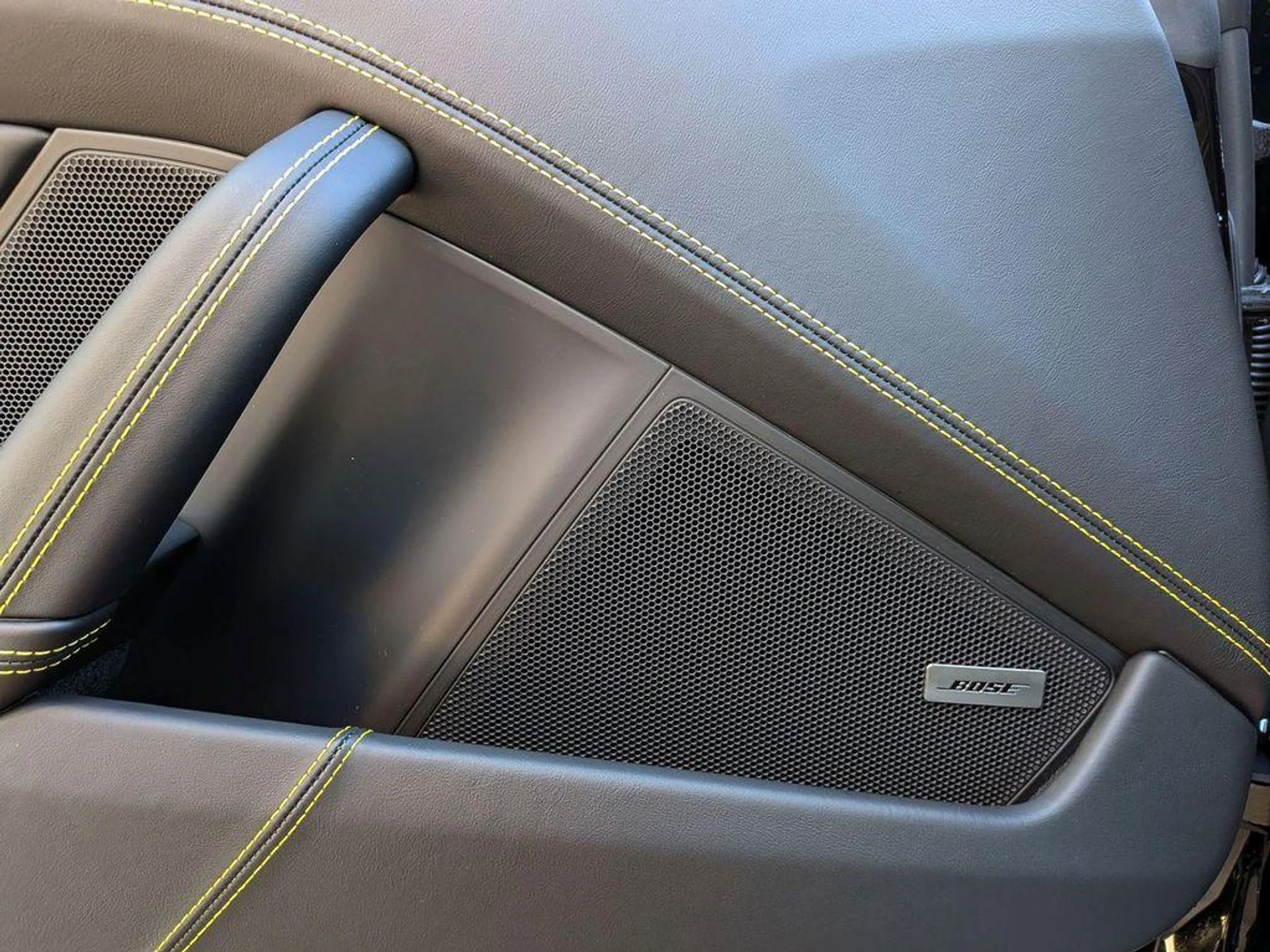 mph013_2725085538_N_Arqq_NQ_Ih_Zl_PCYR_79resd_B6_Buw_556a38a499