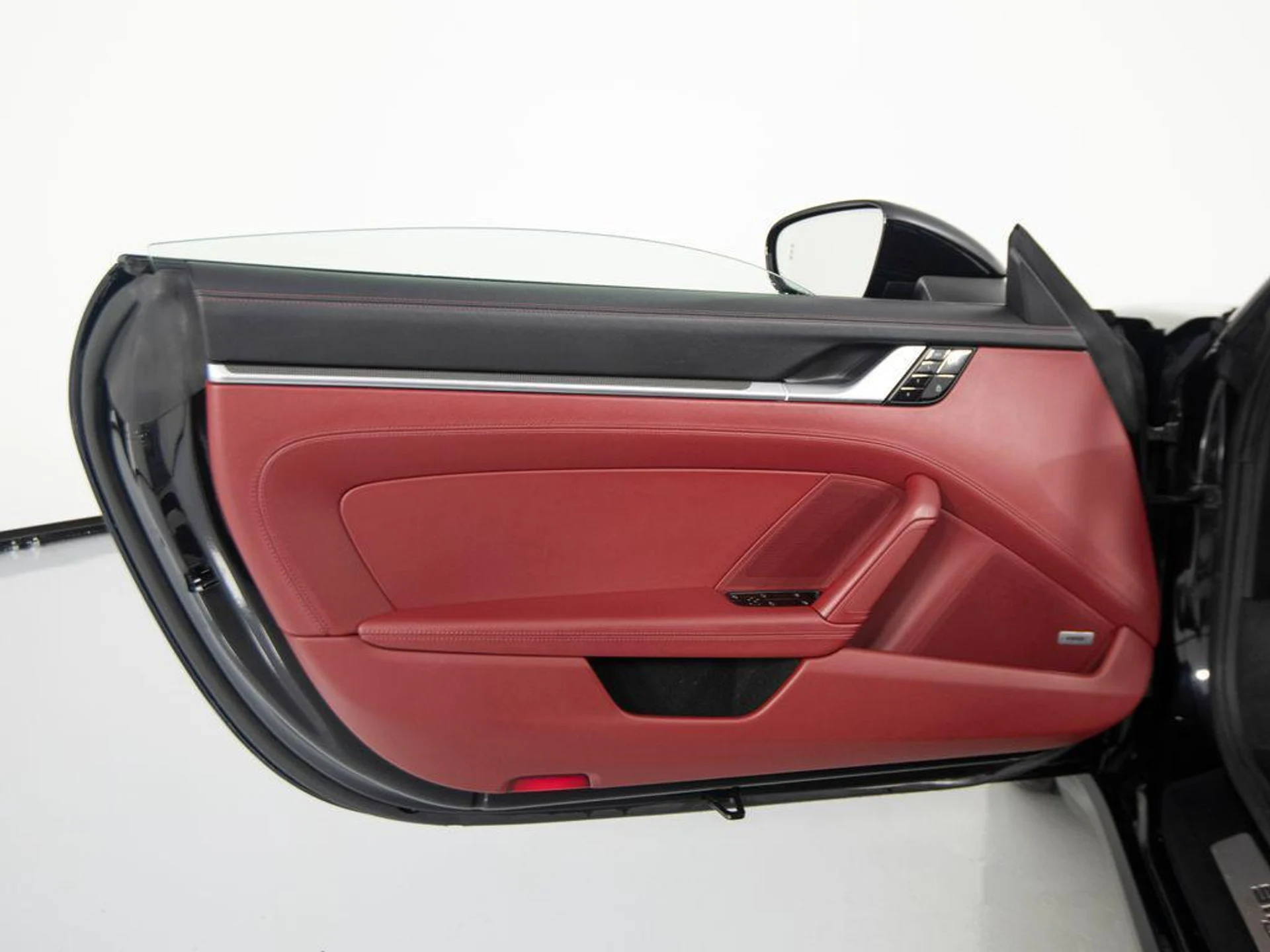 mph013_2734997077_S0bf3_z_I67b8qj_Nm_GWN_Sltwd_Ow_M_11faa11ba9