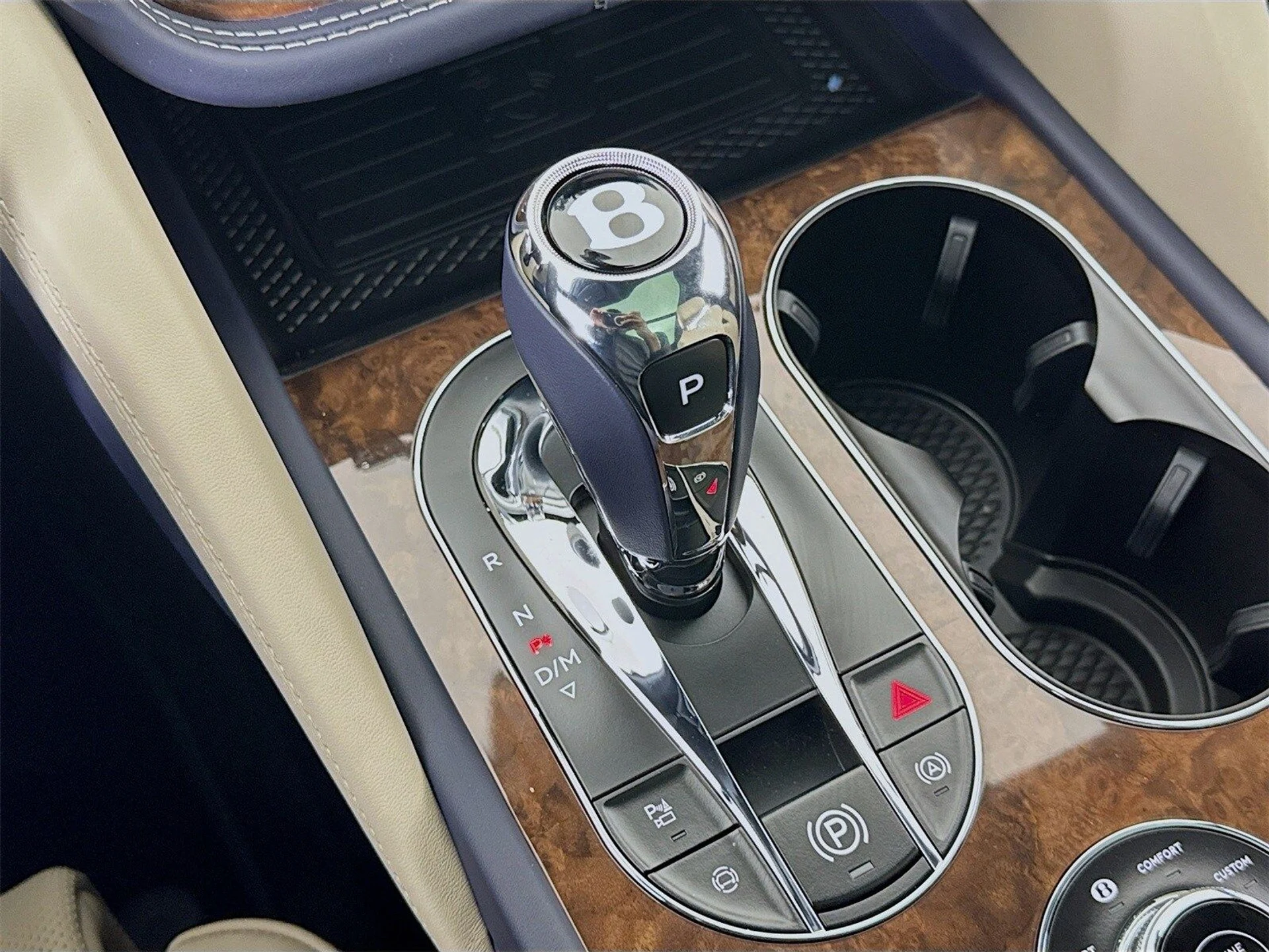 mph013_2754462018_f1e7ed411644bfc1ec9ab790e23dc1acx_048b3cd0e0