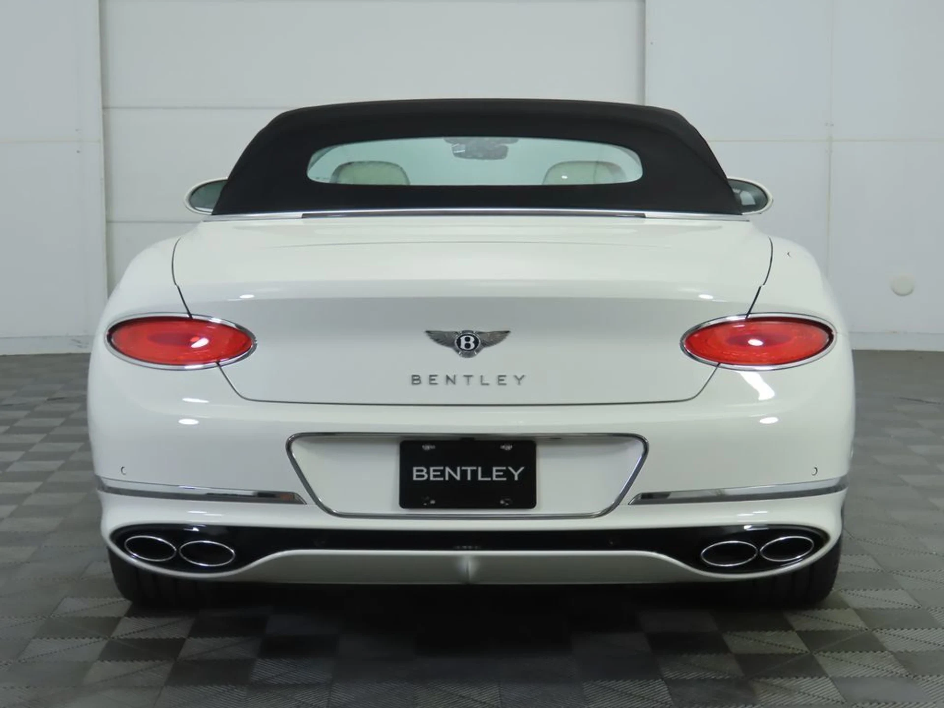 mph013_276141527_used_2022_bentley_continental_gtmullinerconvertible_8119_22908065_14_1024_2f47b2743a