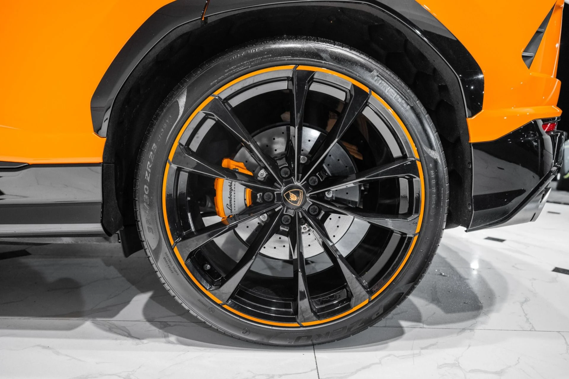 mph013_2765595512_Used_2022_Lamborghini_Urus_Pearl_Capsule_1773410025_f4eeac996c