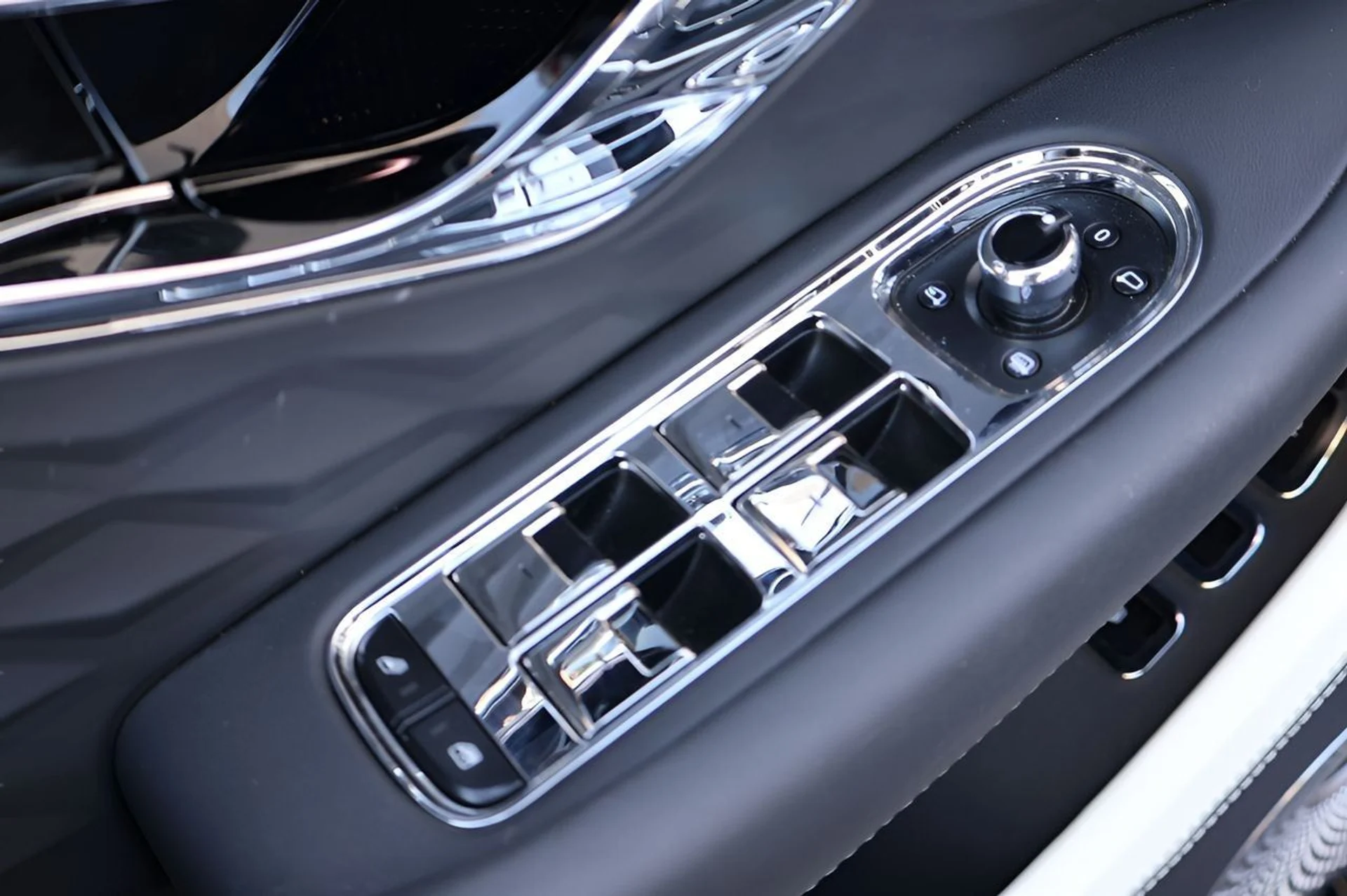 mph013_2772637213_14_6ec65fabb7