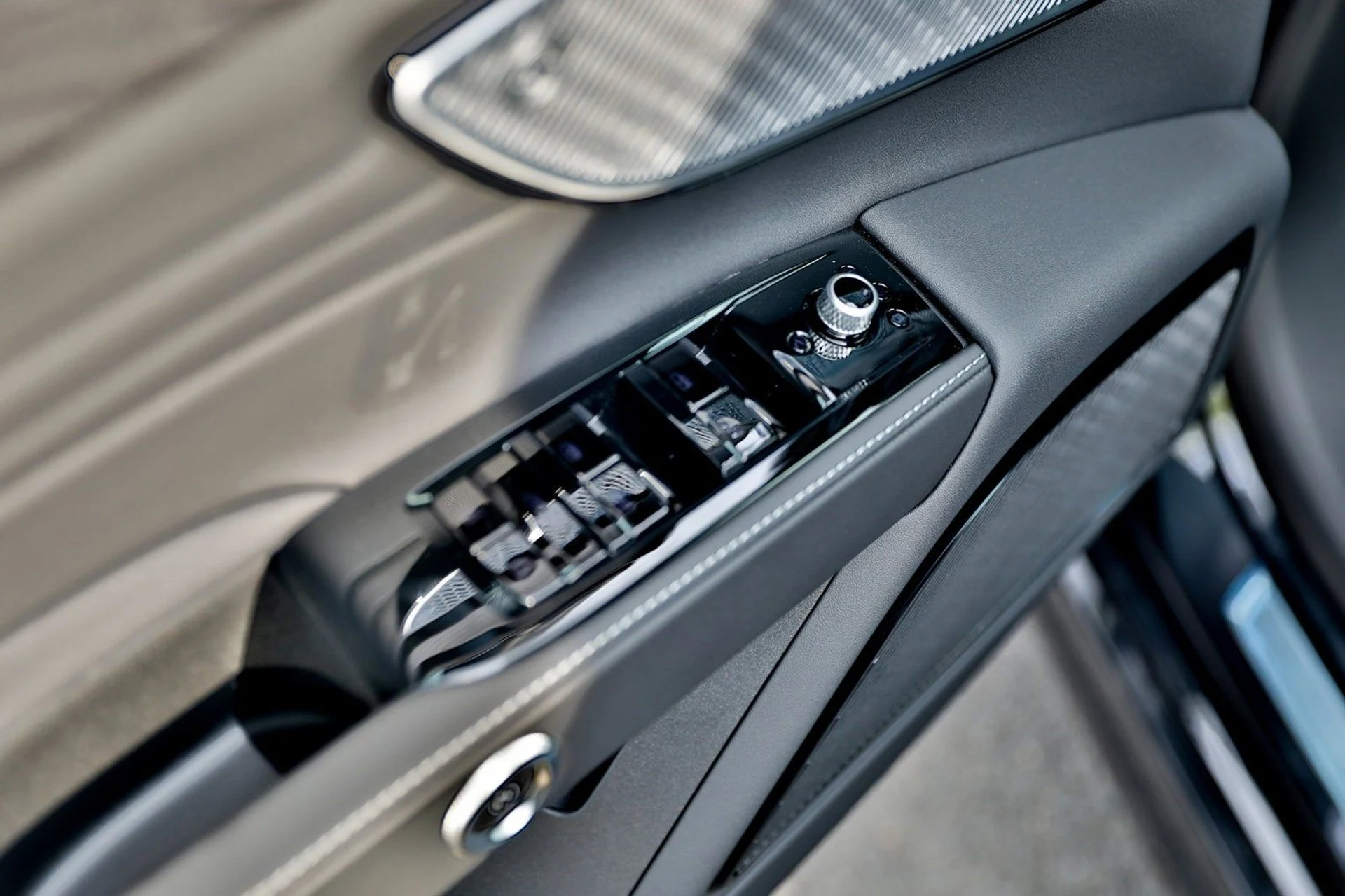 mph013_2773986217_f2ebc37520654a59b3cdcdd8fb20885e_af37123e82