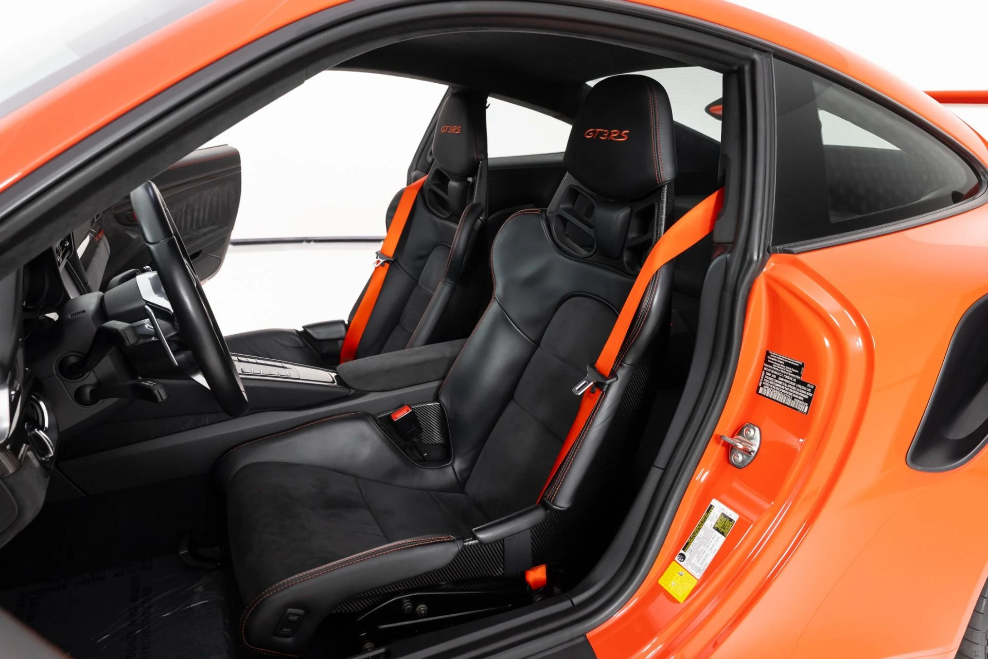 mph013_277627170_Used_2016_Porsche_911_GT_3_RS_1754423337_497b795419