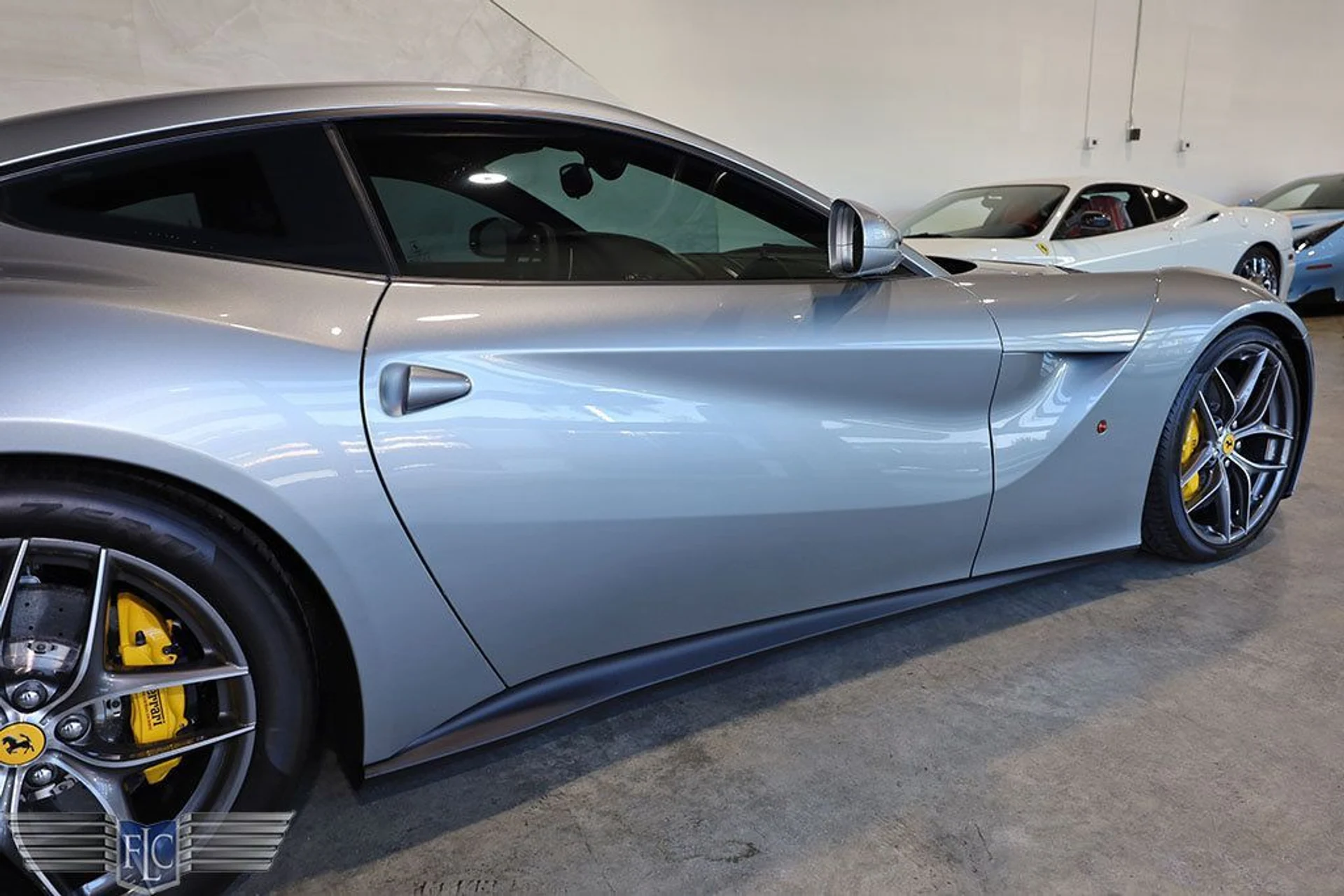 mph013_2779643951_used_2016_ferrari_f12berlinetta_2drcoupe_9689_22497183_14_1024_da1f1c4815