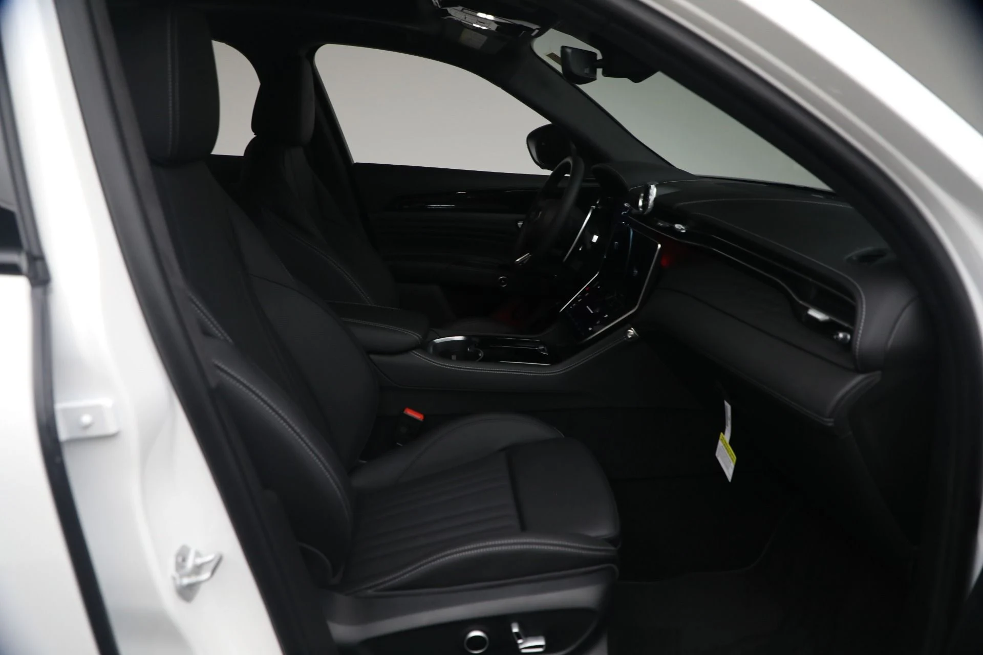 mph013_2781665060_New_2026_Maserati_Grecale_Modena_V6_1774719545_6998c6a55f