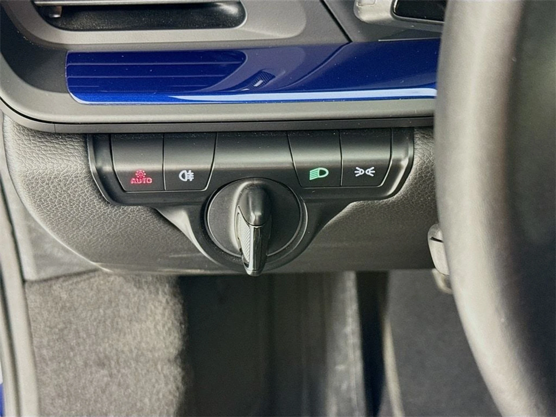 mph013_2781911826_4aa6897fed39933c105a0dda0d1e7a17x_5b7b01971c