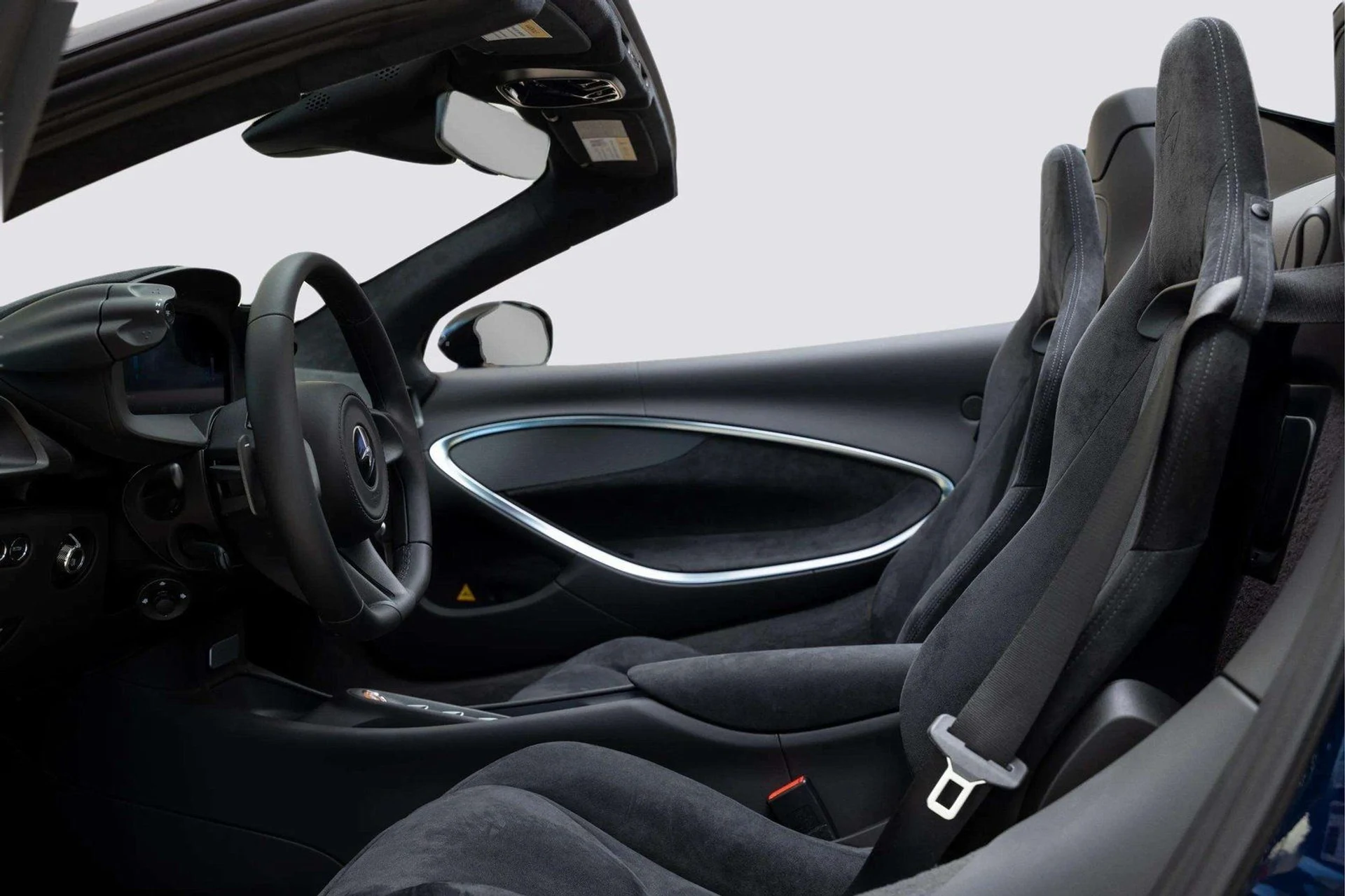 mph013_2781912492_image_14_a226219235