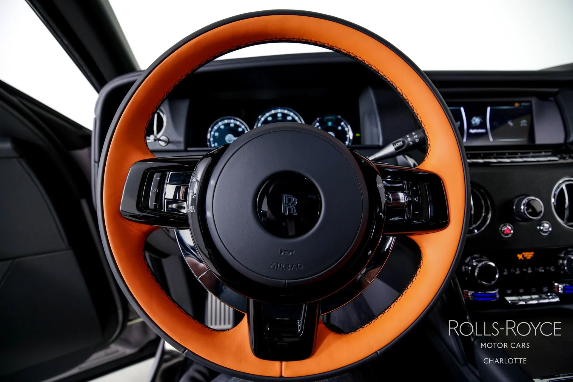 mph013_2783953473_Used_2024_Rolls_Royce_Cullinan_1750950017_d48283d47f