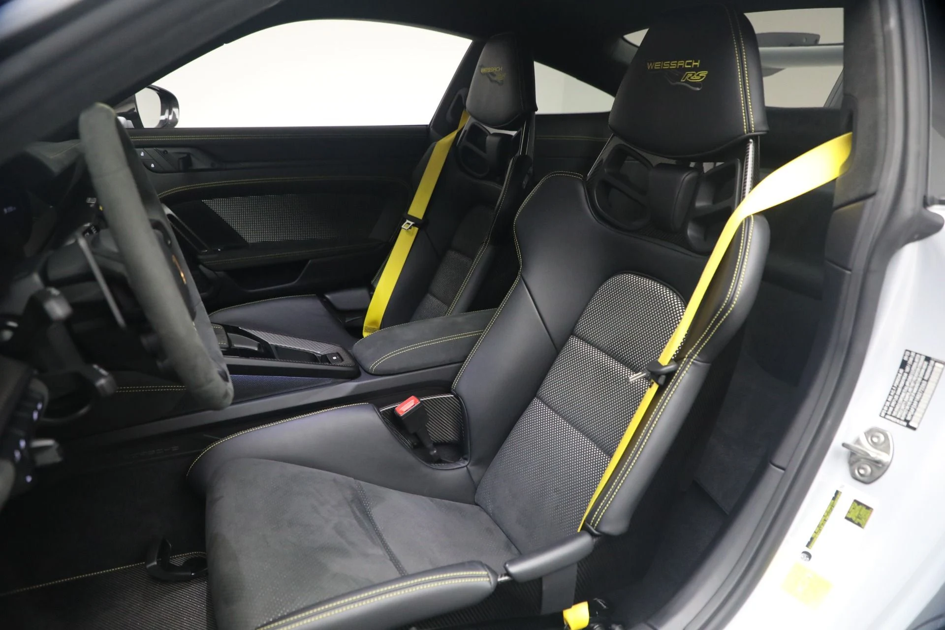 mph013_2787020315_Used_2024_Porsche_911_GT_3_RS_1782768712_d73b01f8c1
