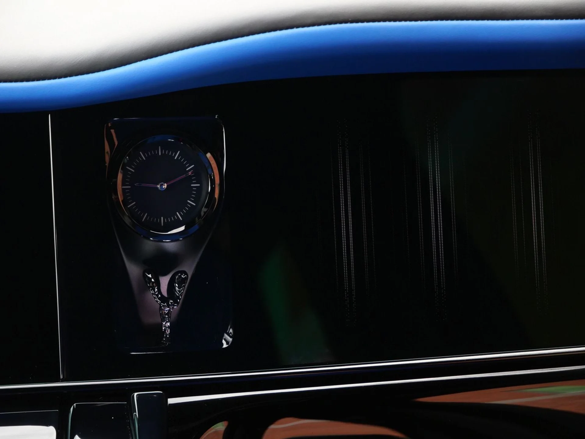 mph013_2787707399_f7228b9d85cb8f678008857d95f1a255x_76d81ef86c