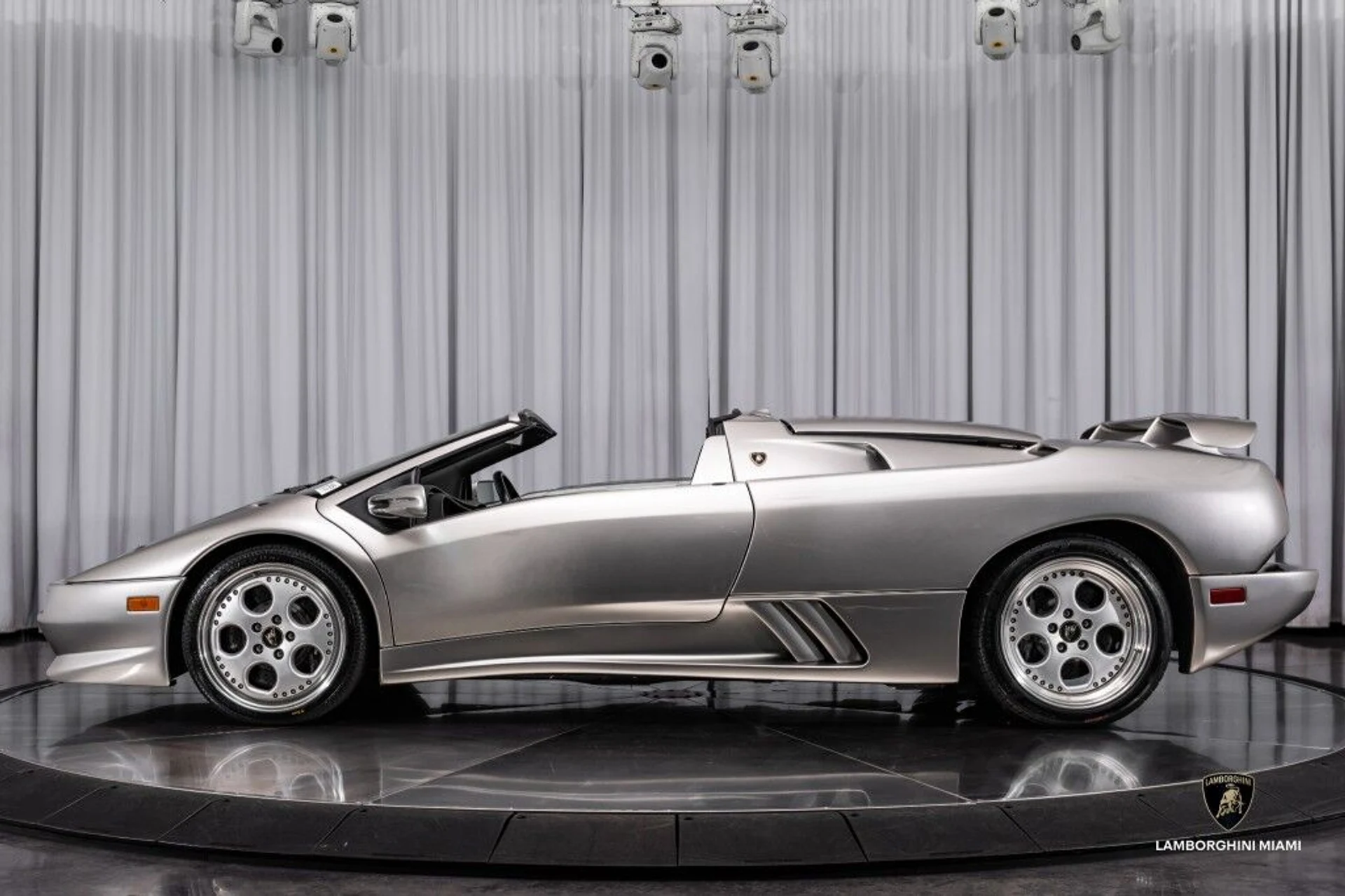 mph013_2789479083_dc53f683510586d0ff417c9a10ebd88a_e93e370dc5