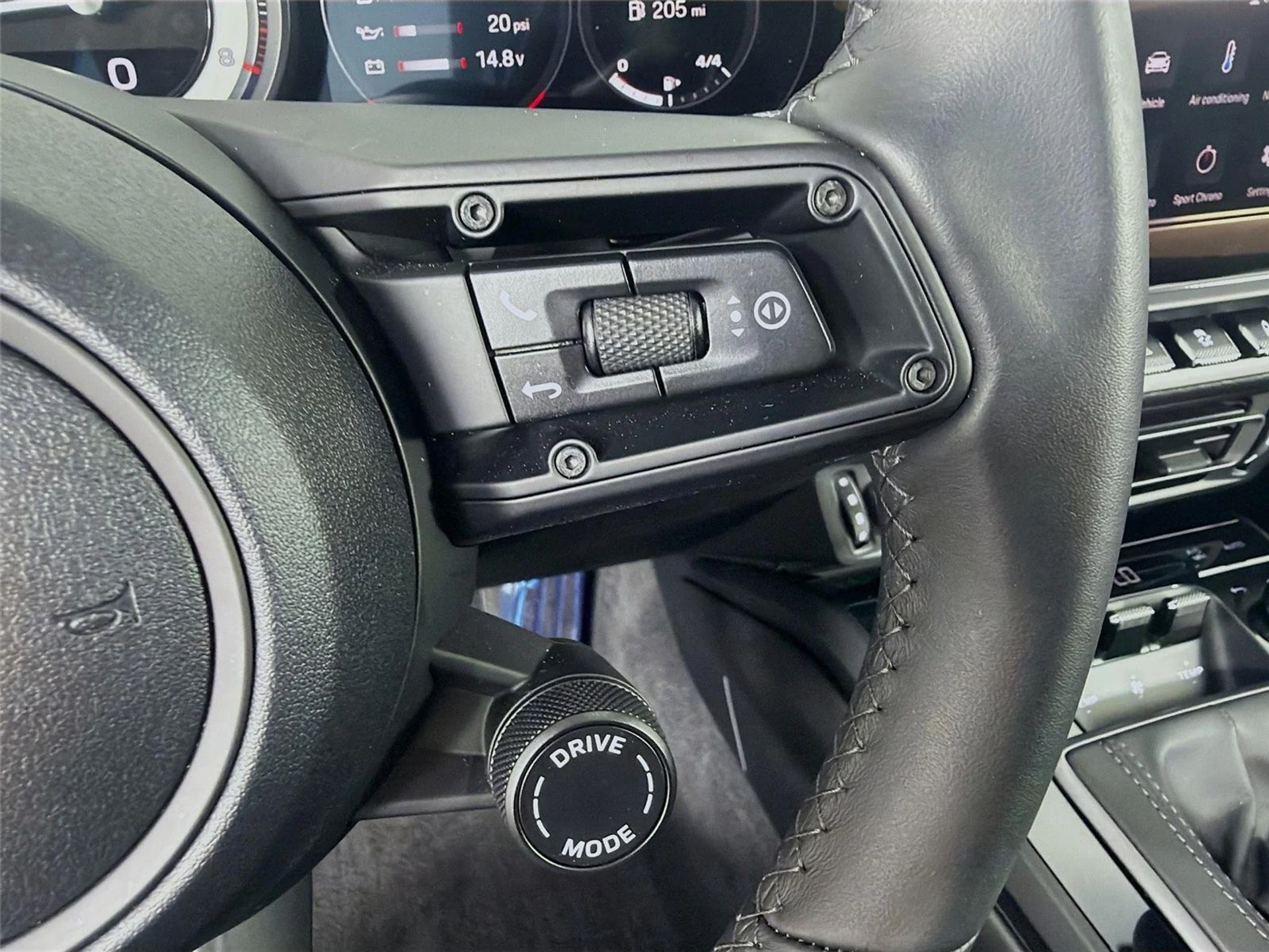 mph013_2792032848_6f546c196528986d24d815546deab50f_9bf7e8d580