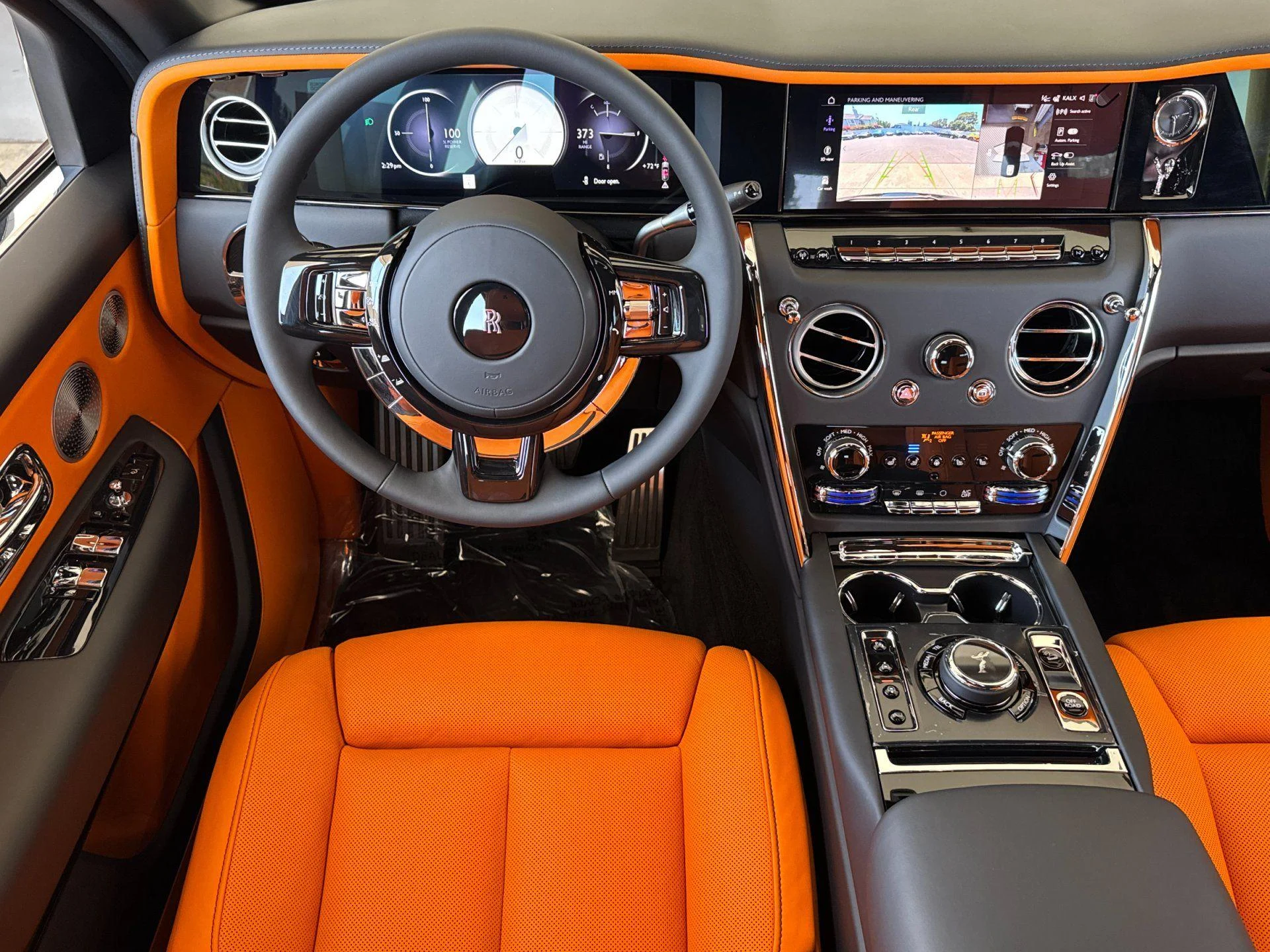 mph013_2801981851_New_2027_Rolls_Royce_Cullinan_Sport_Utility_1786096204_7df258caf6