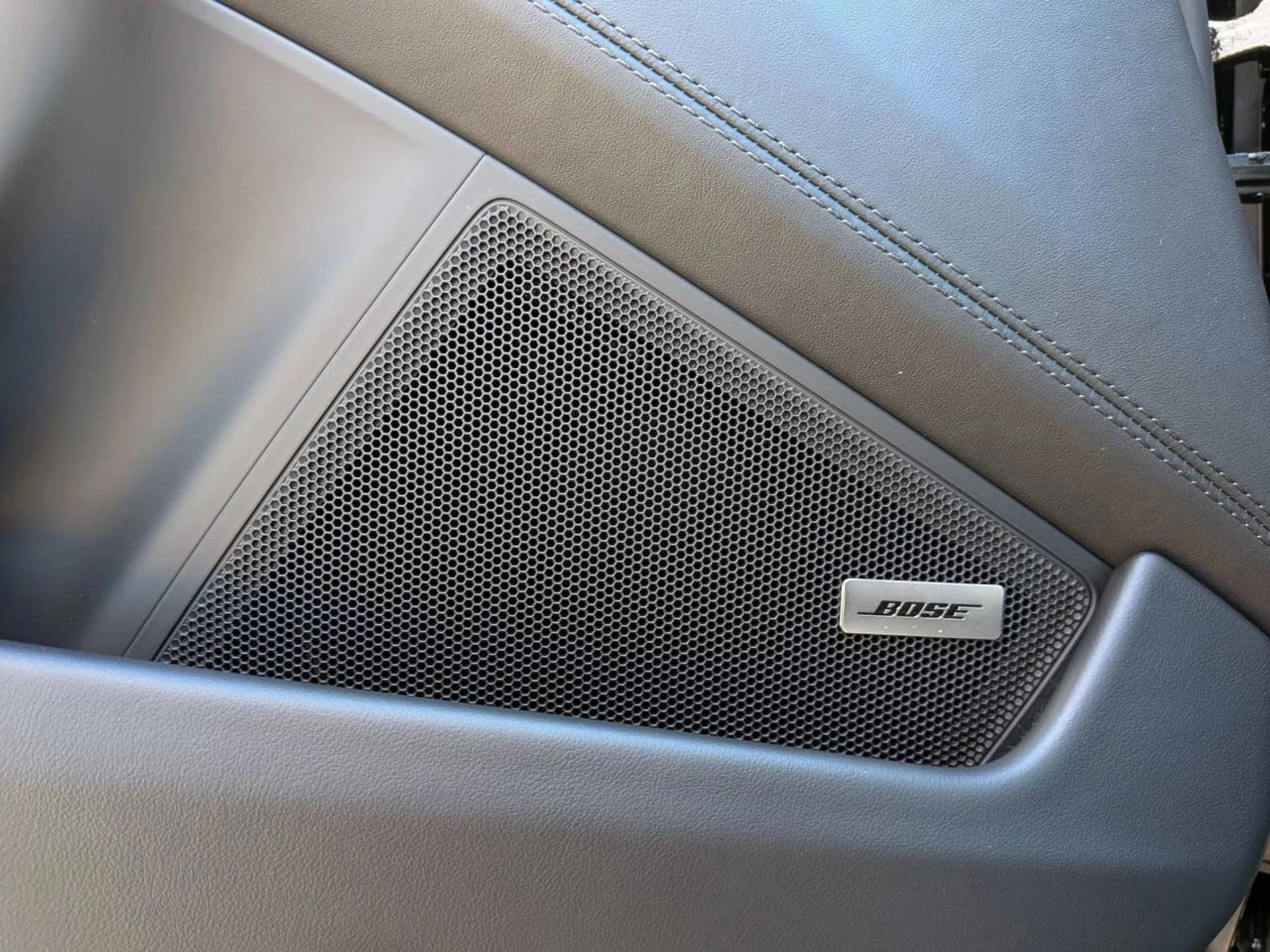 mph013_280204916_430f850ca12f132e53d61e30195c14f5_18a38a7007