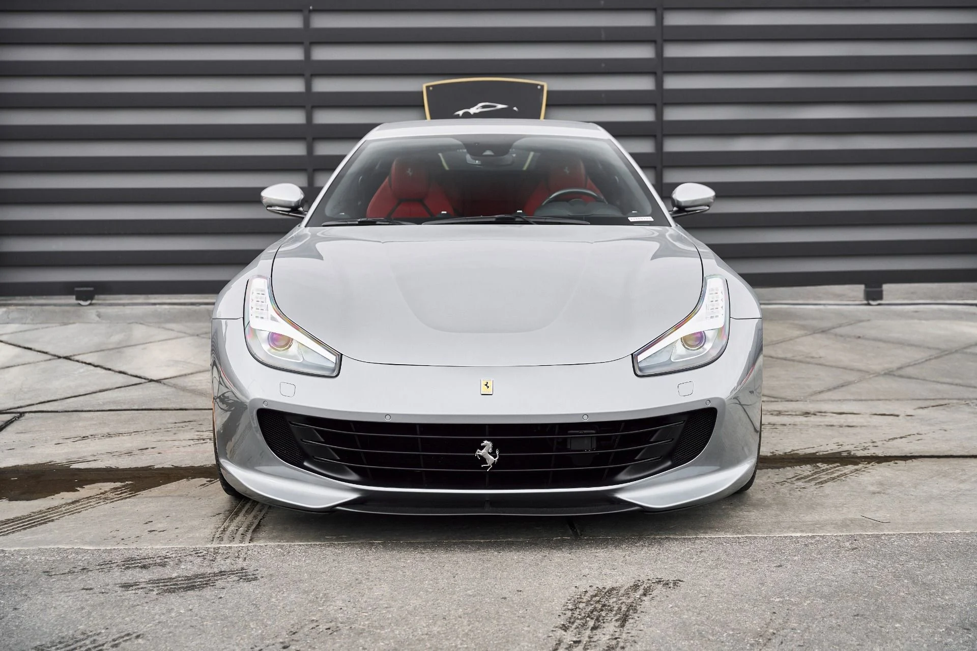 mph013_2802635980_Used_2020_Ferrari_GTC_4_Lusso_T_1766785851_98d27b8637