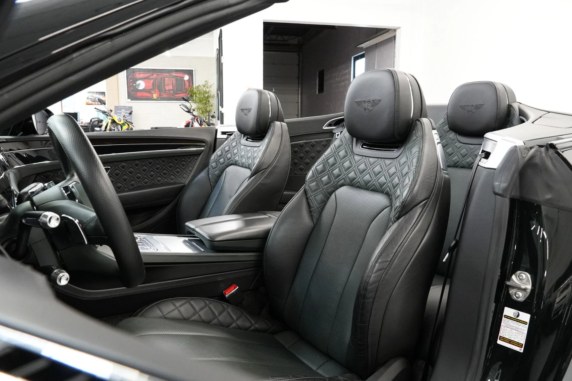mph013_2810474923_Used_2022_Bentley_Continental_GTC_V8_1778178351_6c450e5b01