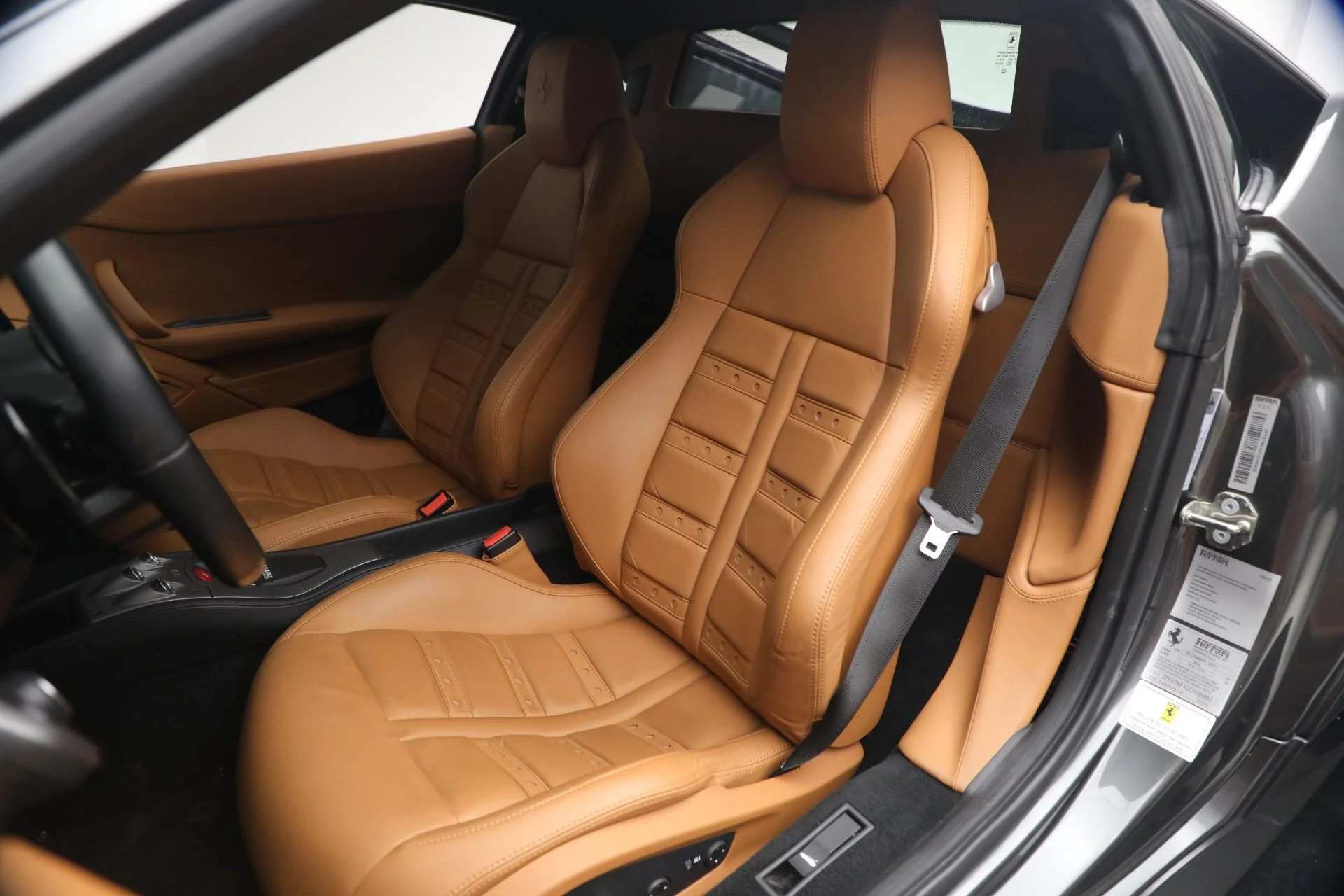 mph013_2811201431_Used_2012_Ferrari_458_Italia_1781555237_86acdbf3df