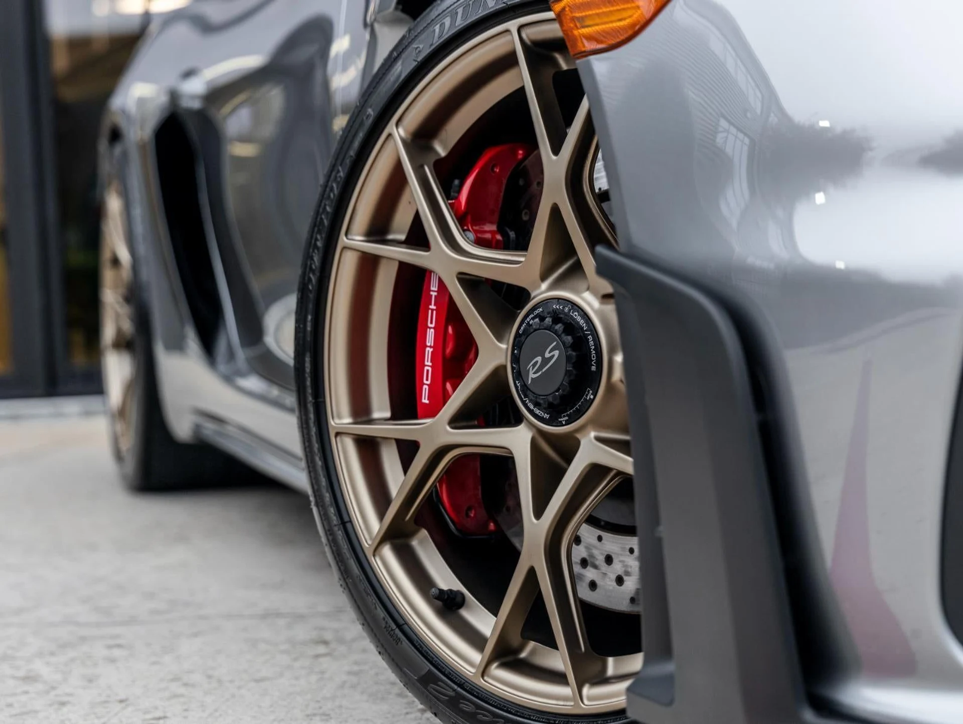 mph013_2812886423_14_b70602fd73