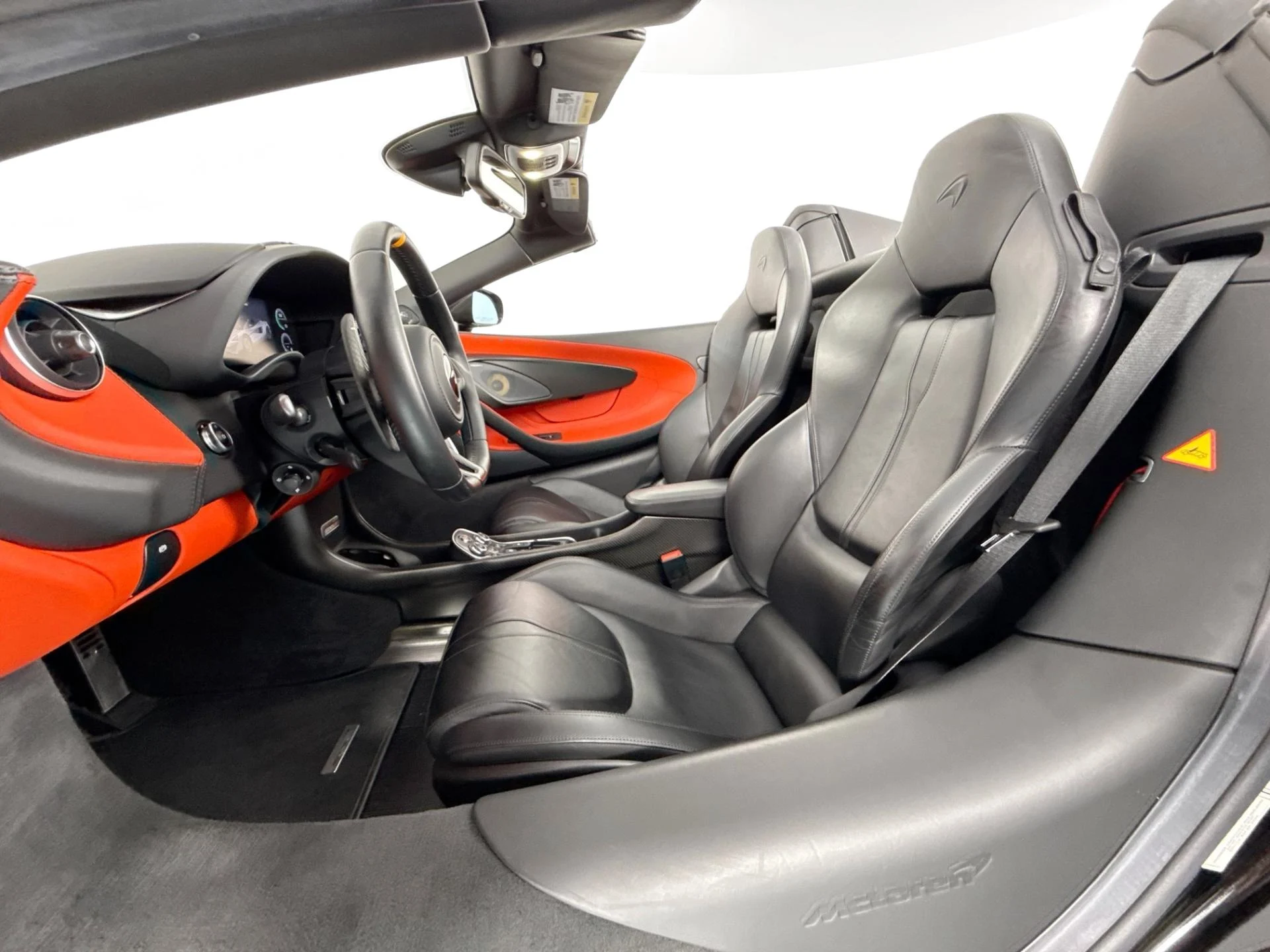 mph013_28145702_Used_2020_Mc_Laren_600_LT_Spider_1784604393_4acbb7261c