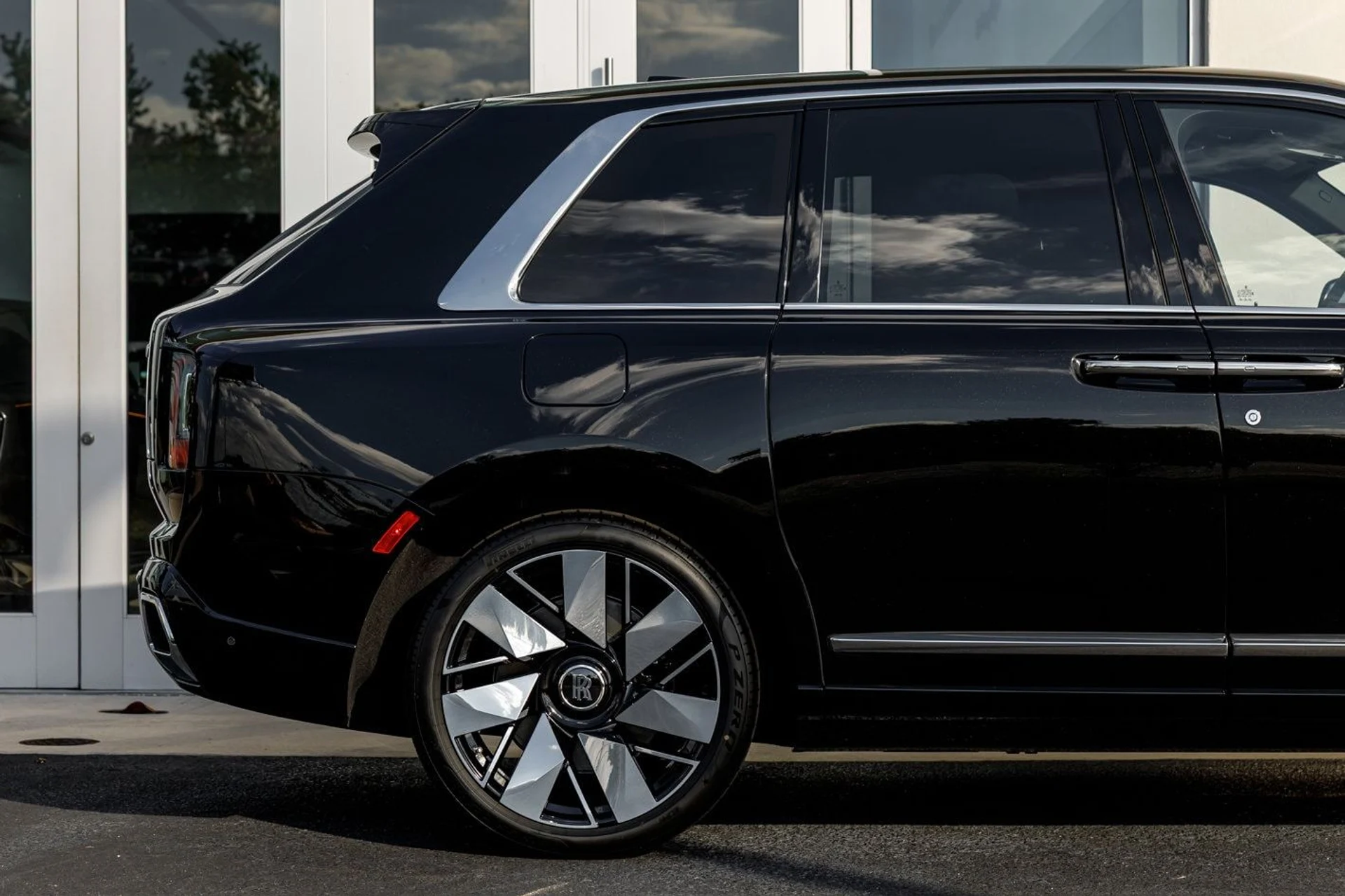 mph013_2818402294_ba11297846316ba5ca8962cc42de876fx_764f2fb183