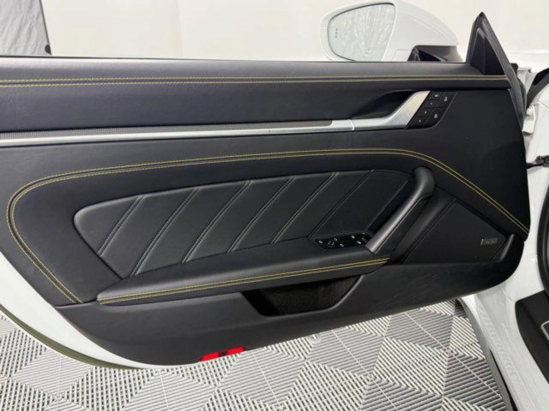 mph013_2818665500_Q8_Ltkcg_G_Zr_L3p3_E_Rgsu_Dp_Ds_PAU_ad20dd2ee2