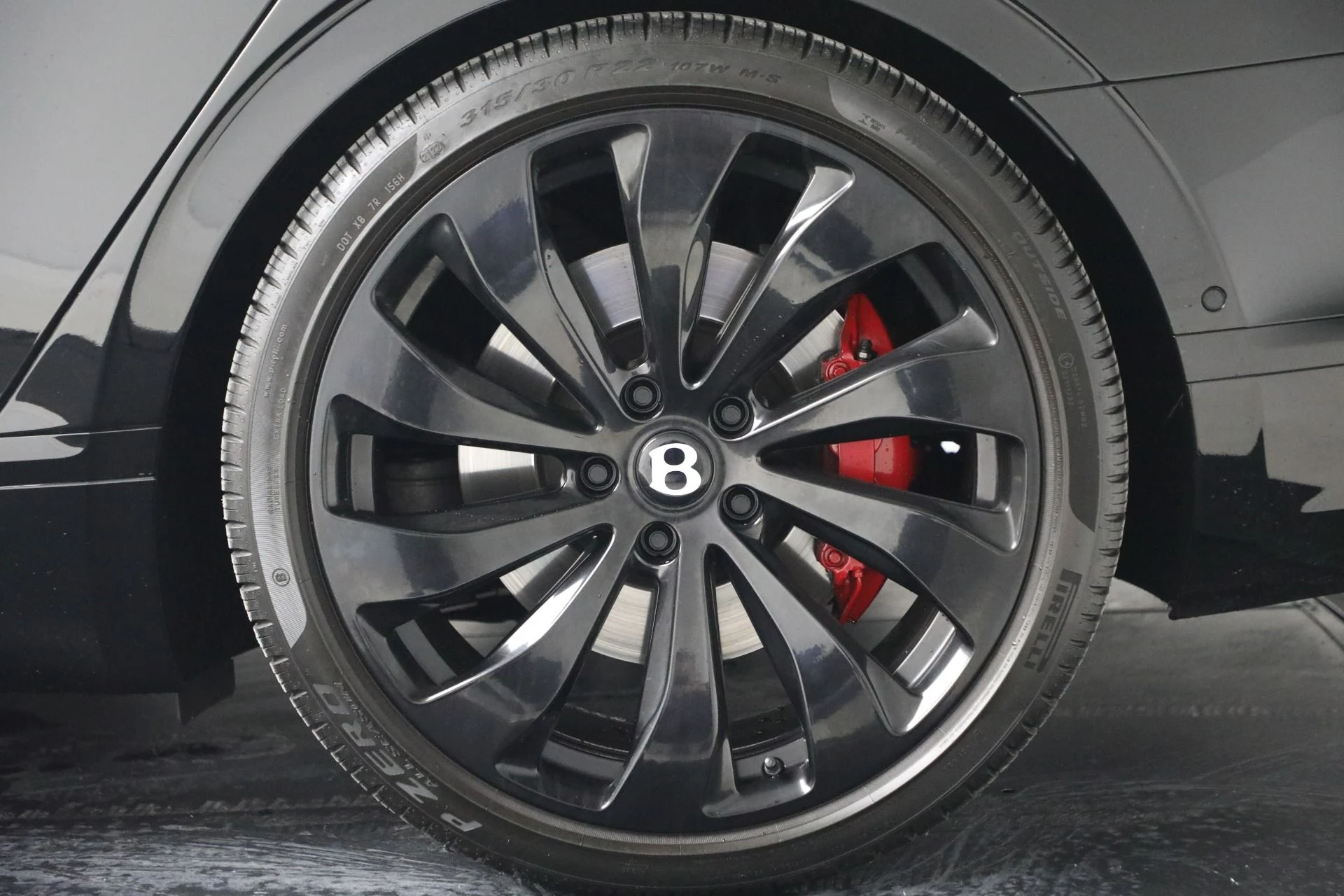 mph013_2819686039_Used_2023_Bentley_Flying_Spur_V8_1770152797_a343d177f5