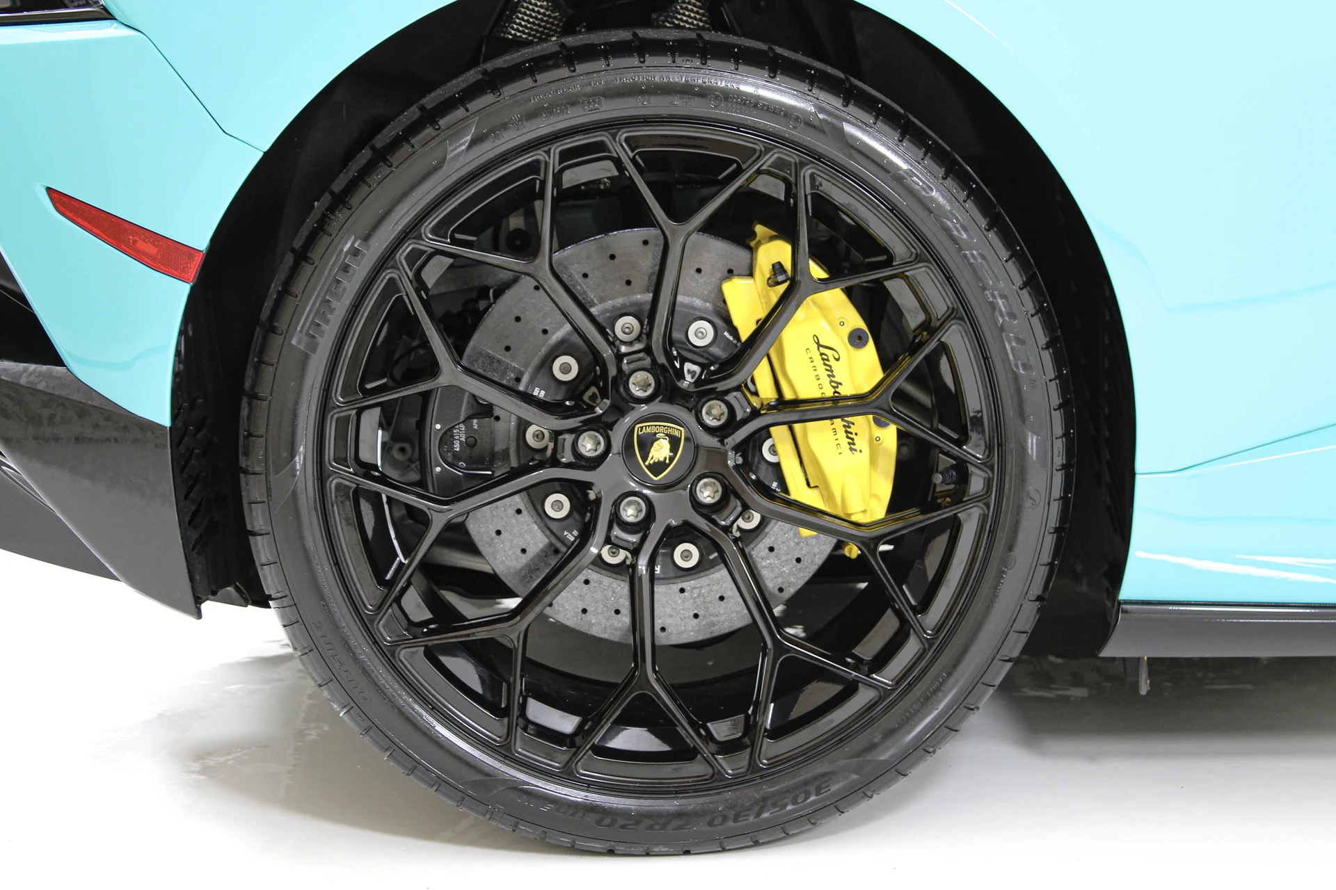 mph013_2825342523_70e6c8a2f00f4b1d73476751c72b5e26_4de3490a7f