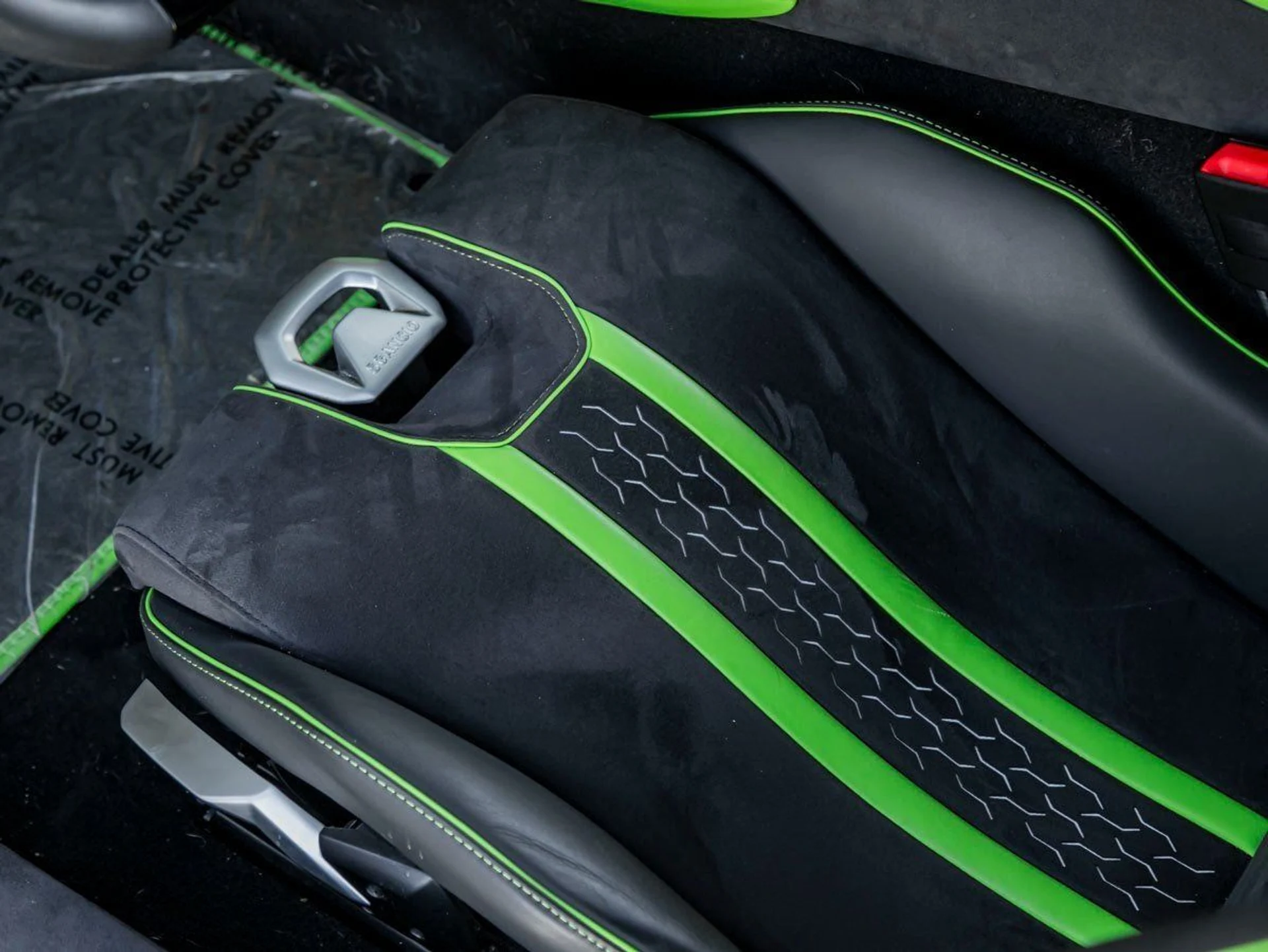 mph013_2827568644_14_f2871c71fd