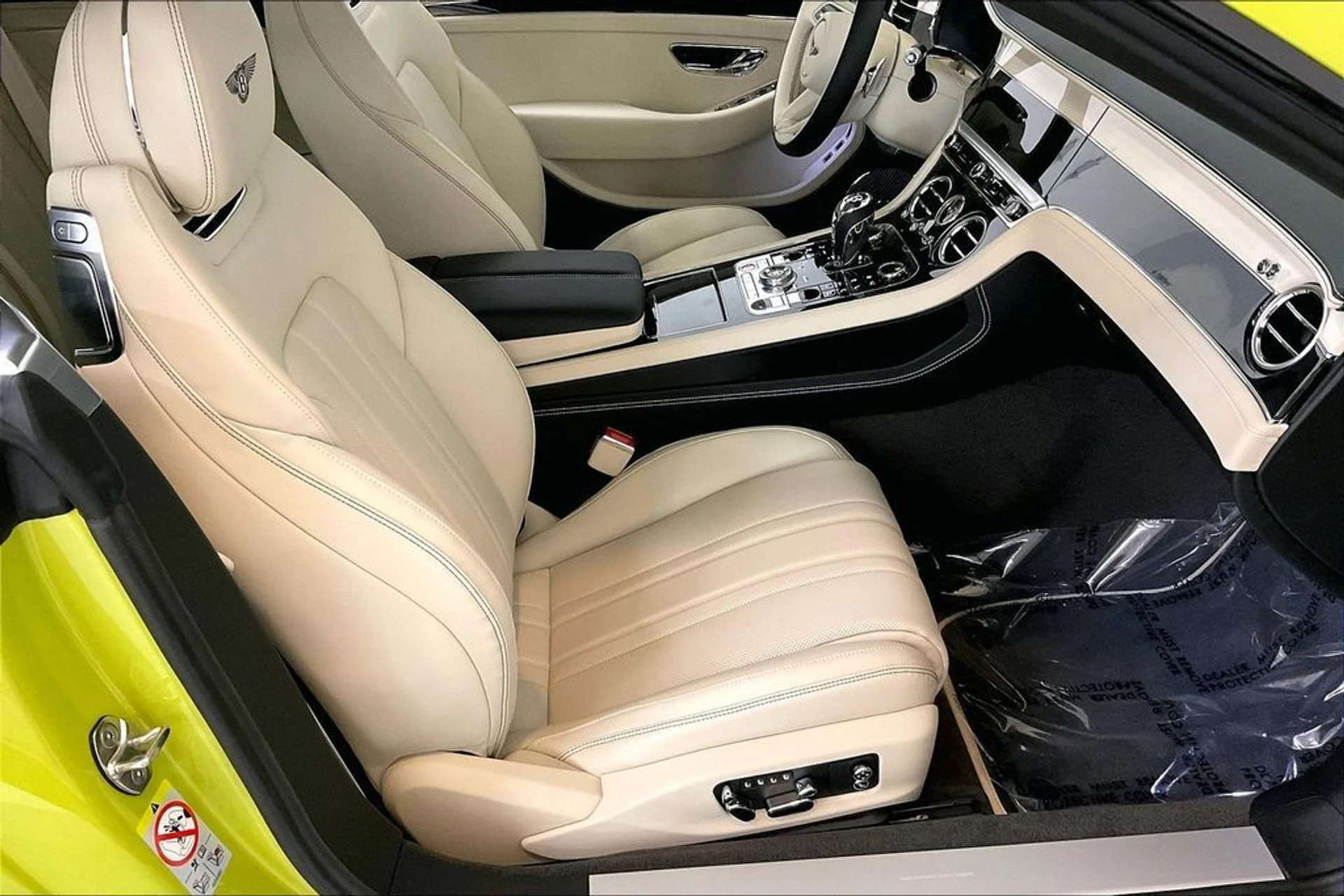 mph013_2828768230_a989420129148254b70cc7f040edfac2x_18ae33284d