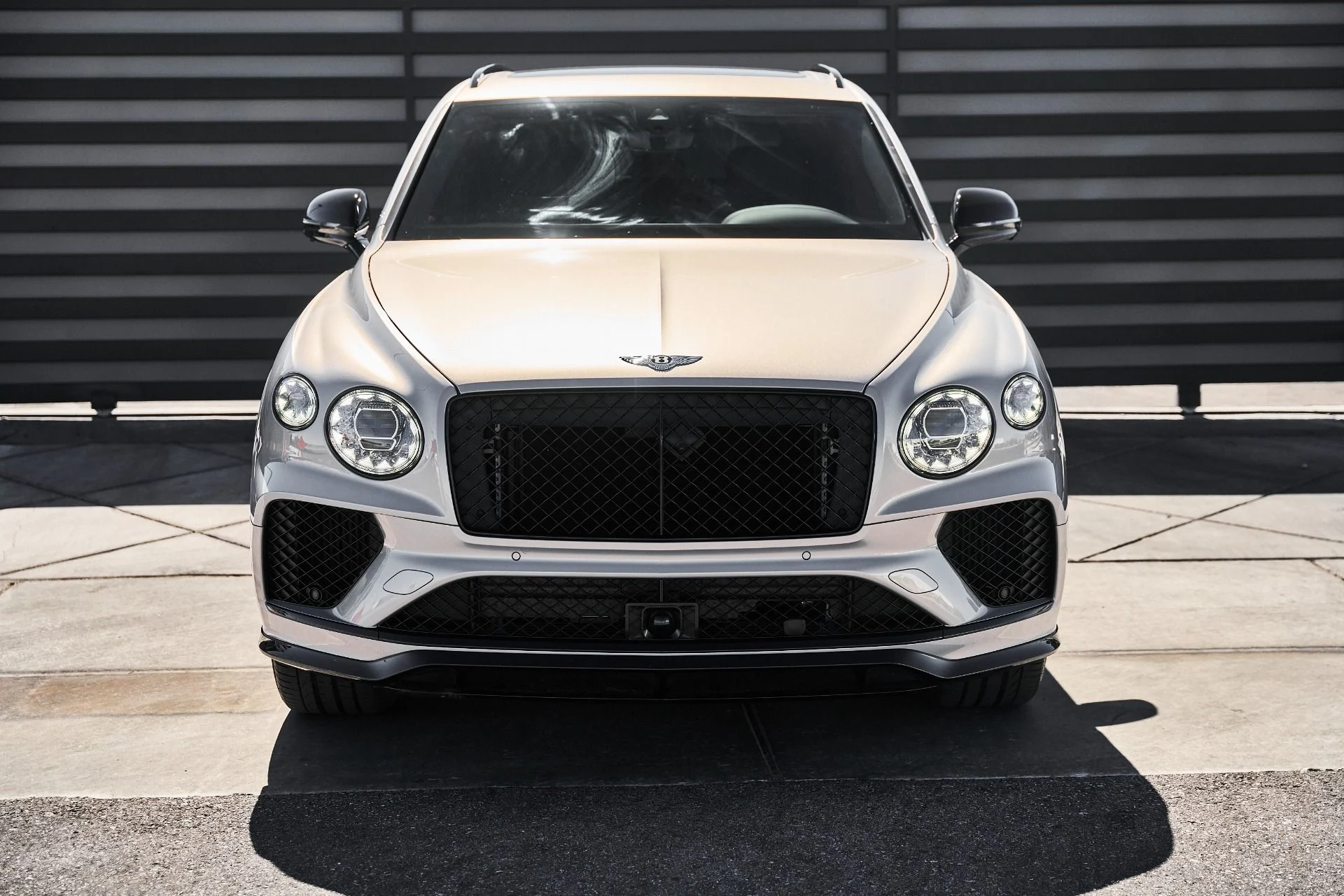 mph013_2829929308_Used_2025_Bentley_Bentayga_S_1782152757_3a0c9d27e4