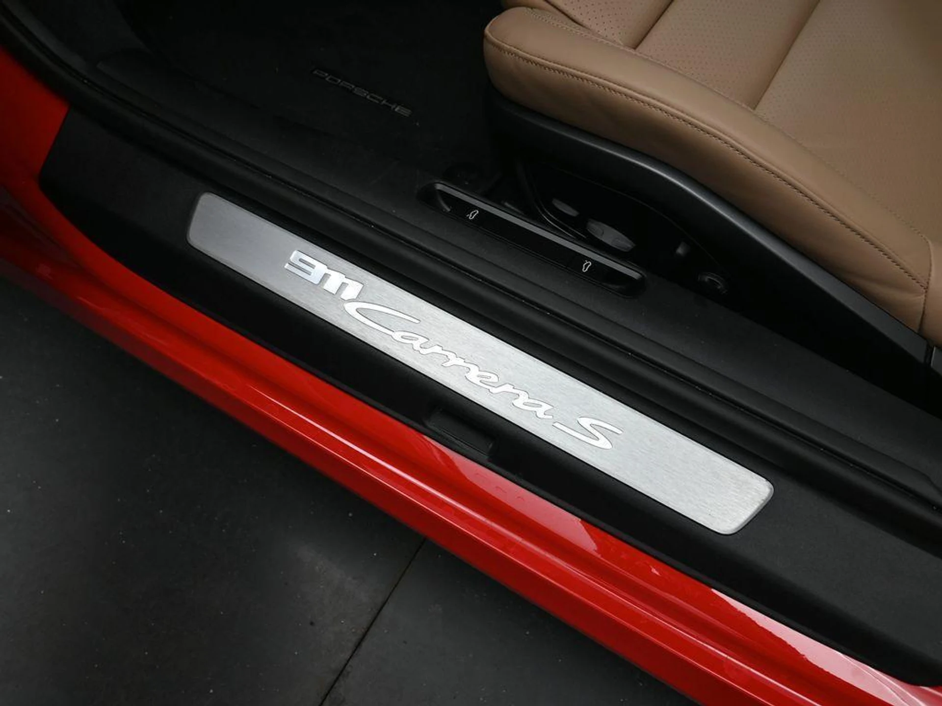 mph013_2829957108_Dz09a_F_Sv_cw6o_Fzc1_Mbkdg_Hw9q_A_c7dcbe266b