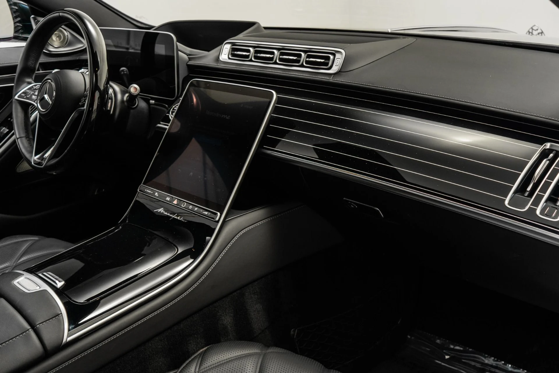 mph013_2838157554_Used_2023_Mercedes_Benz_Mercedes_Maybach_S_680_Executive_Rear_Seat_Package_V12_Power_Immense_Room_1759929527_4b98d2730b